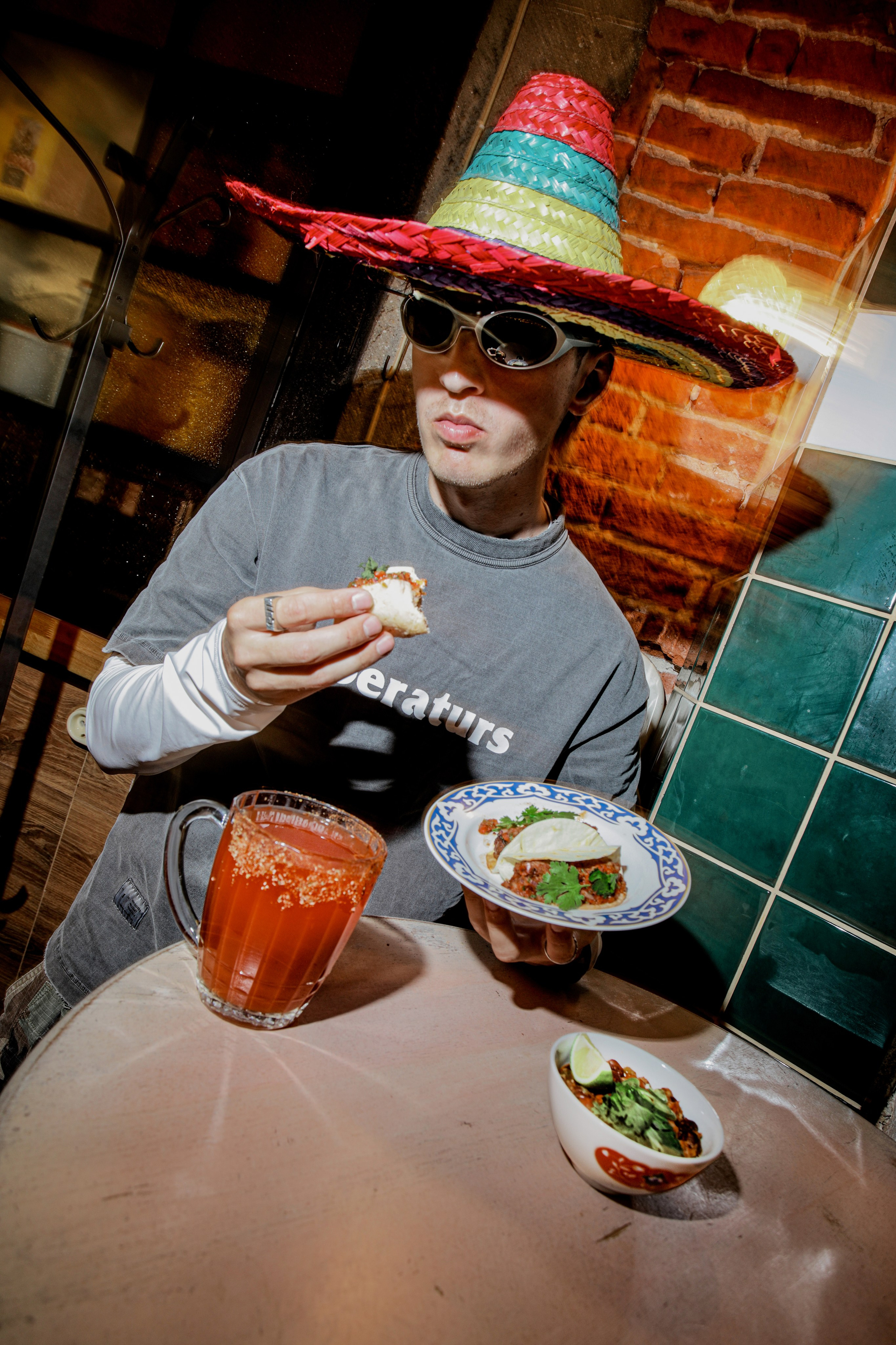 АЛКО-БУфЕТ ШАШЛЫЧНАЯ. Фотограф Чернецова Валерия. Москва