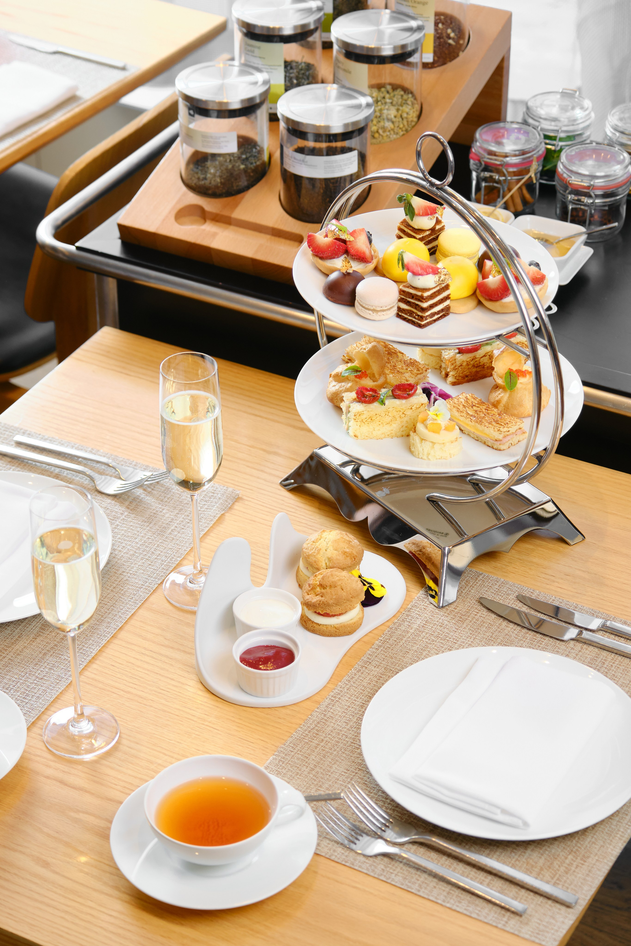 Emiliya. Sheraton Astana Hotel. Коммерческий фотограф Астана. Fashion съемка Food съемка, Reels