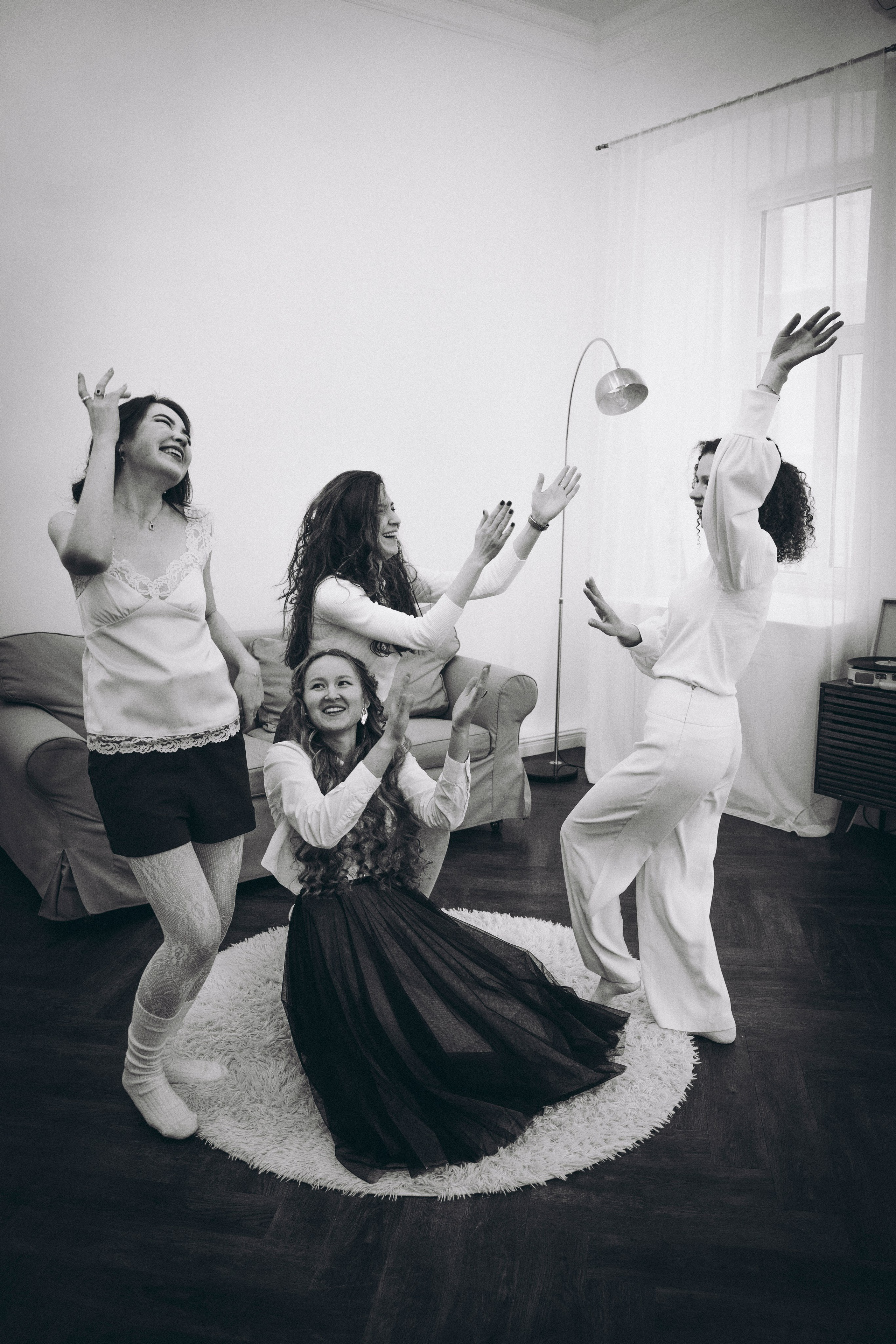 Подружки. Главная