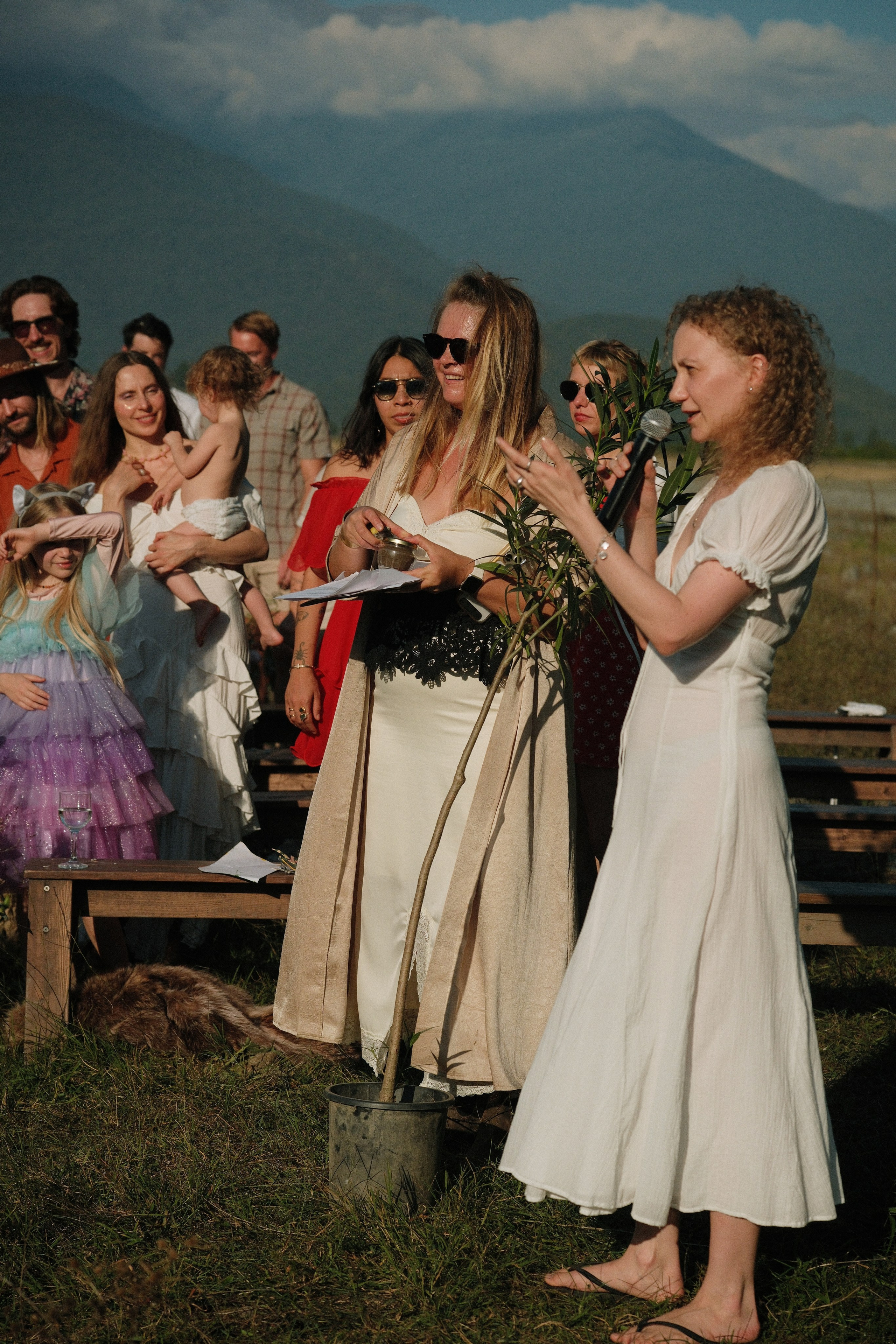 Sasha Leah Adina & Bradley. Creative travel photographer — Berg Daria