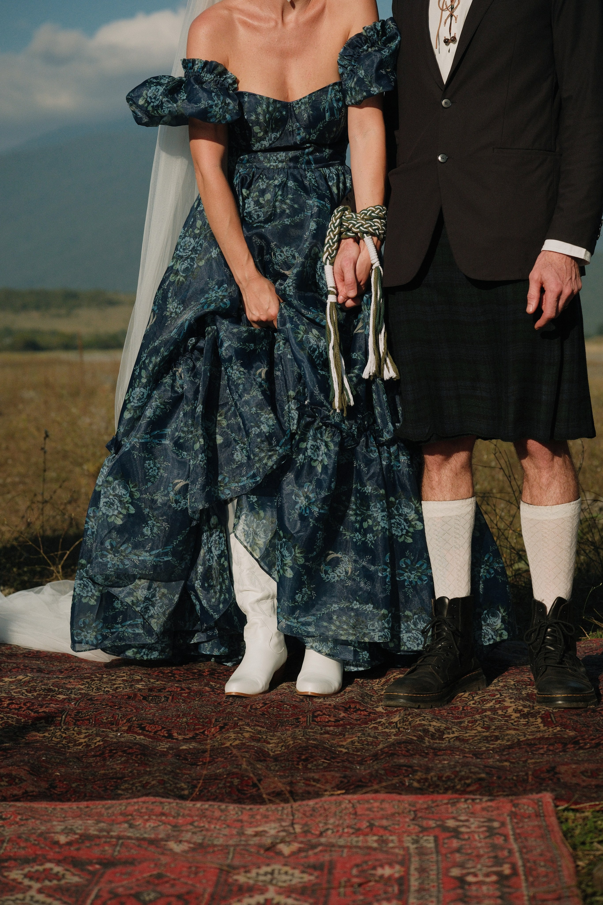 Sasha Leah Adina & Bradley. Creative travel photographer — Berg Daria