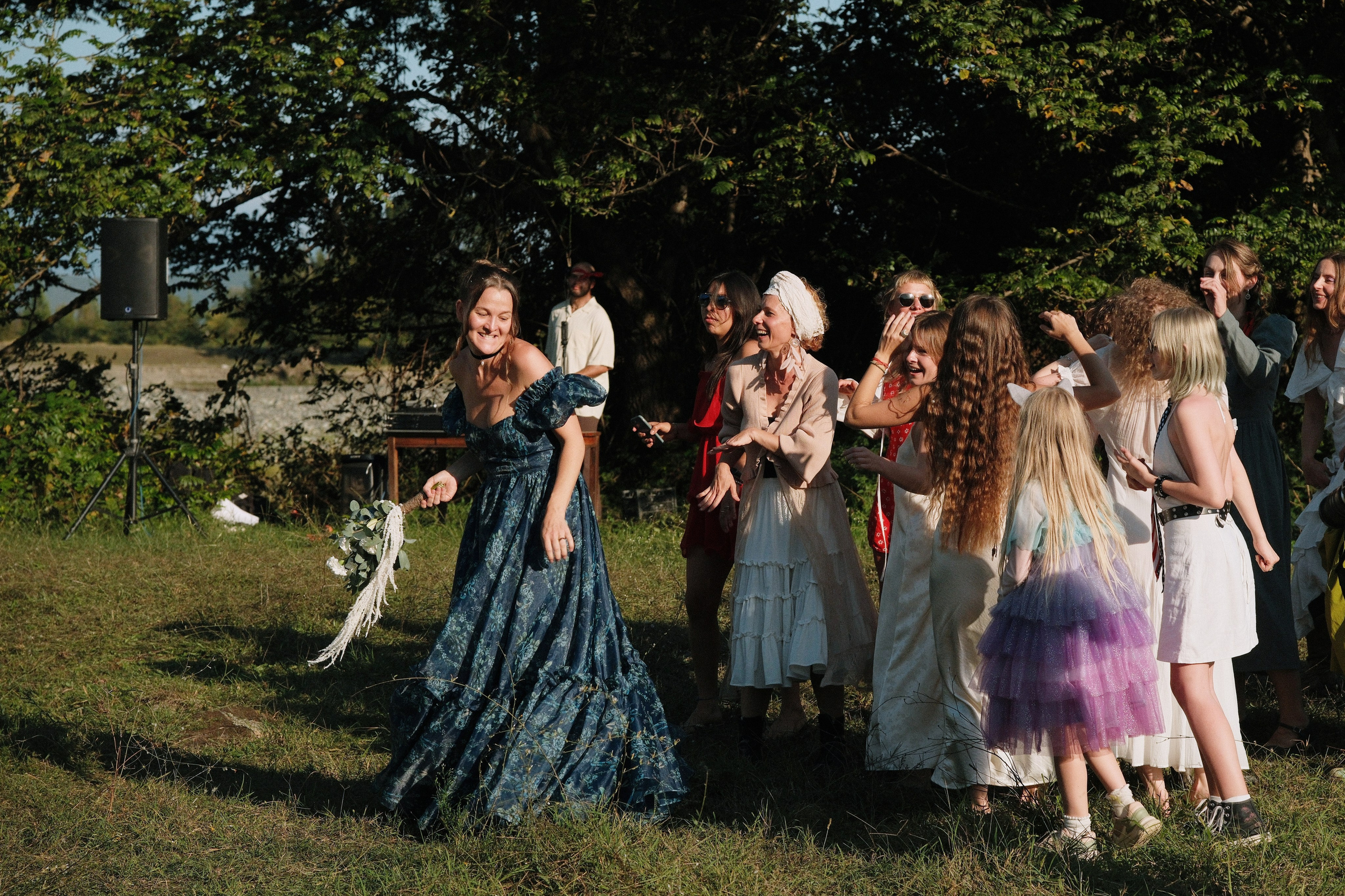 Sasha Leah Adina & Bradley. Creative travel photographer — Berg Daria
