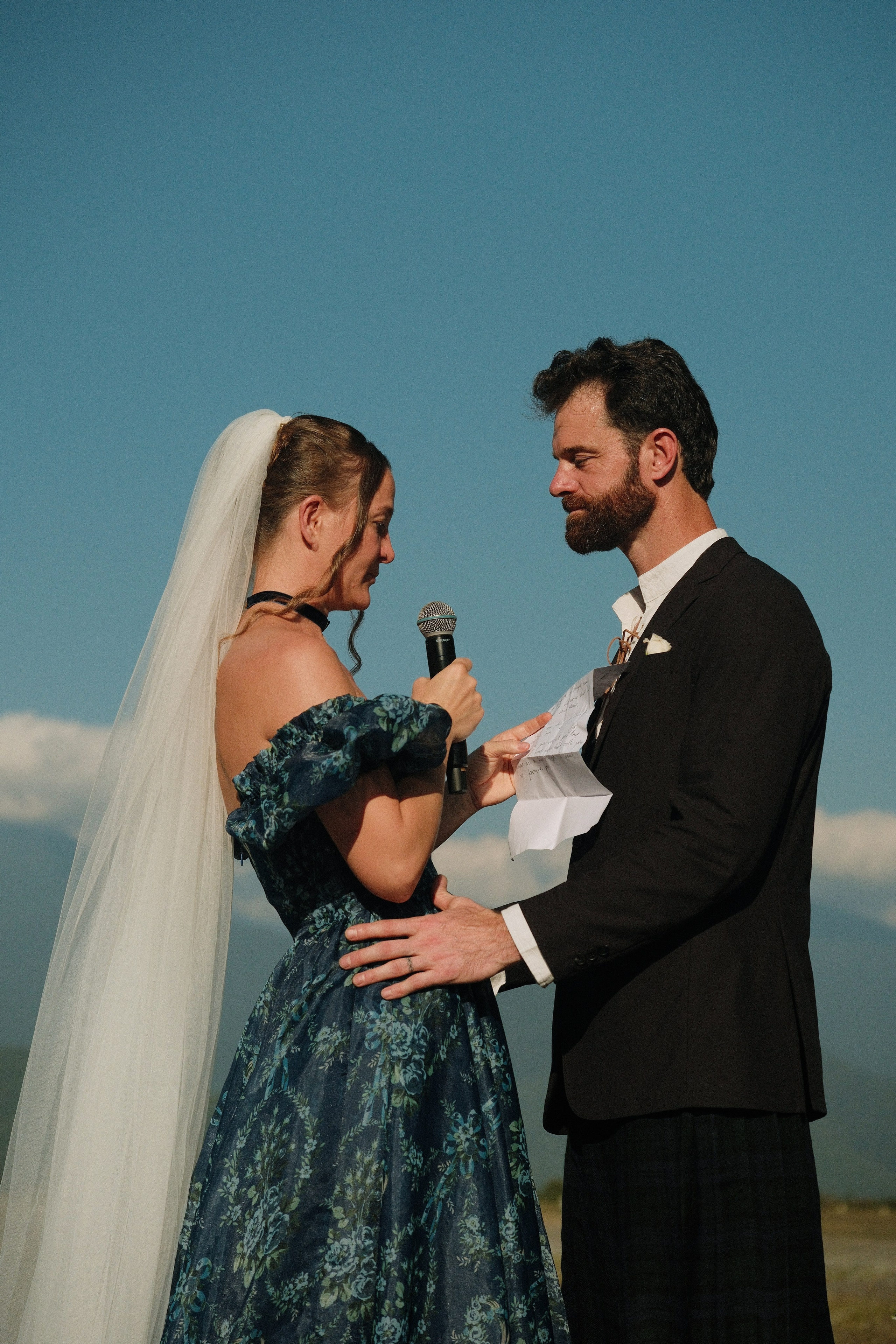 Sasha Leah Adina & Bradley. Creative travel photographer — Berg Daria