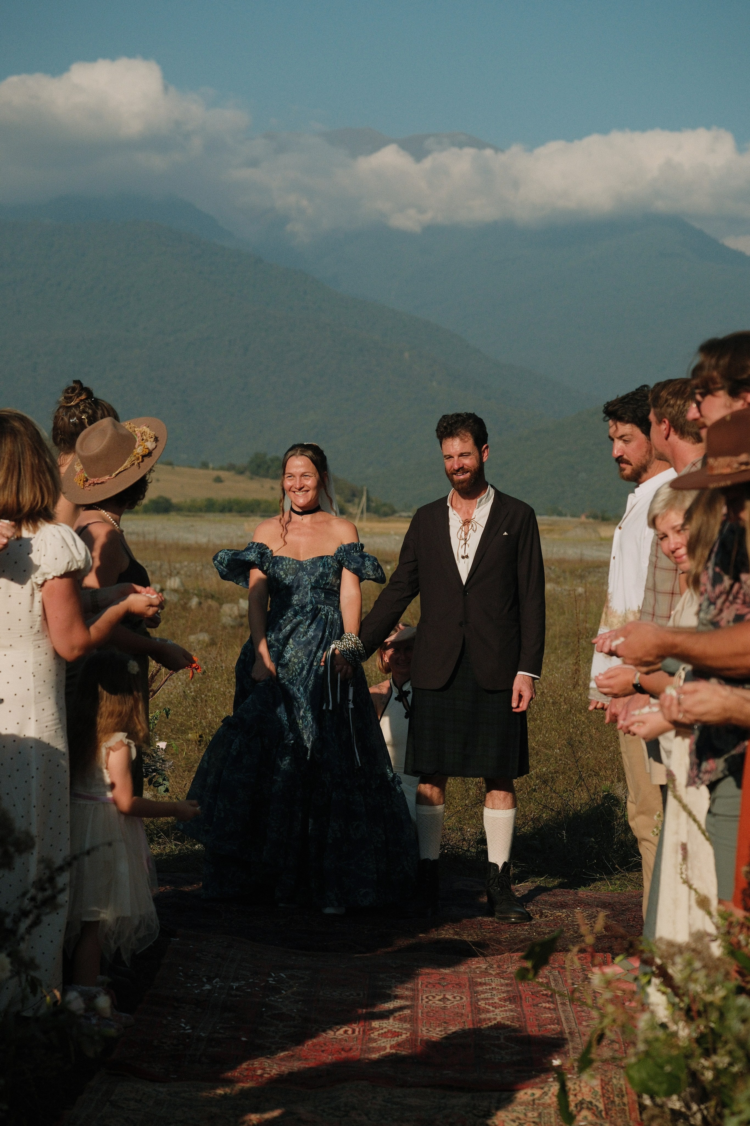 Sasha Leah Adina & Bradley. Creative travel photographer — Berg Daria