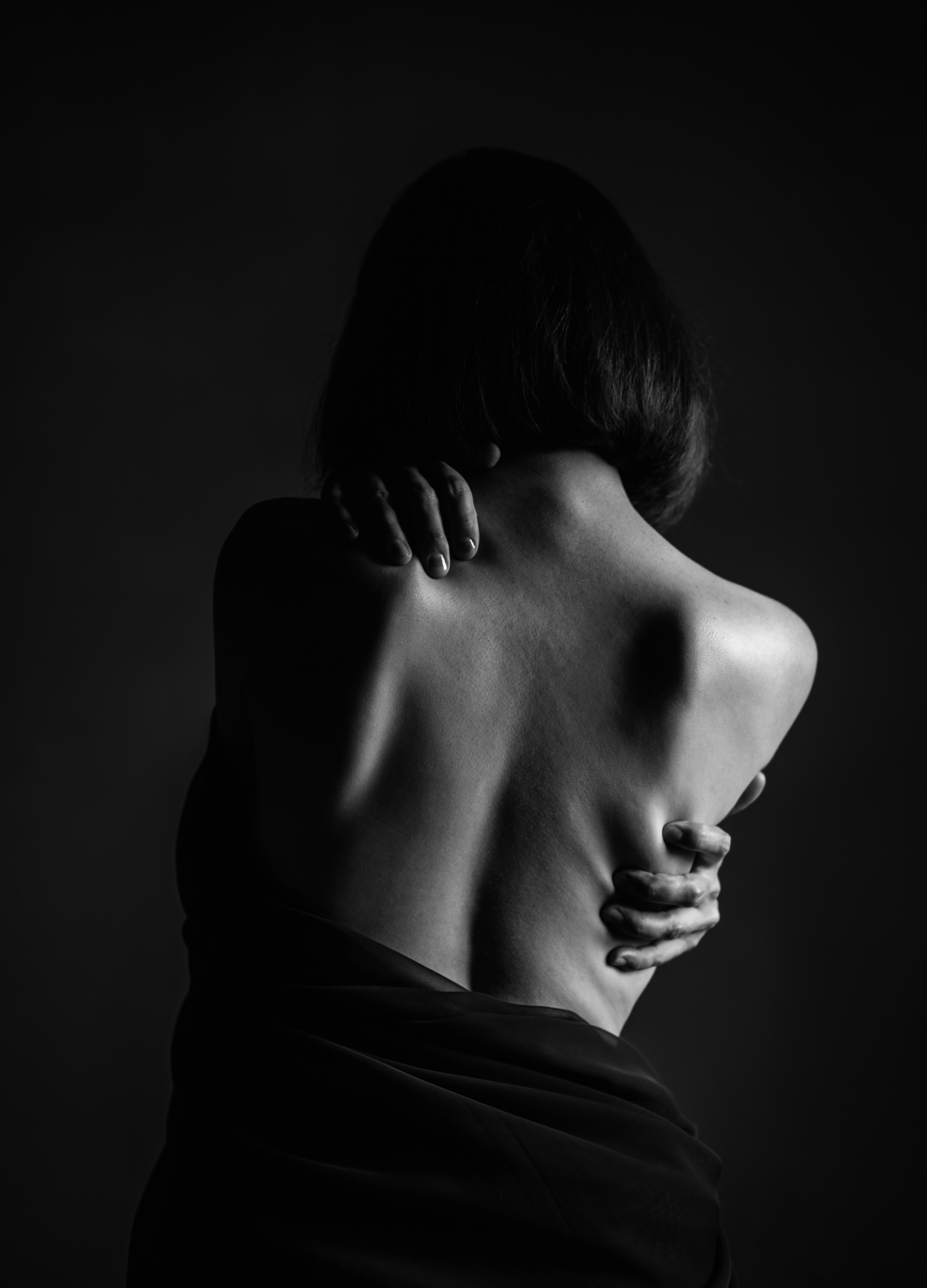 Женская ню фотосессия Казань. Будуар в студии. Владислав Медведев — фотограф Казань