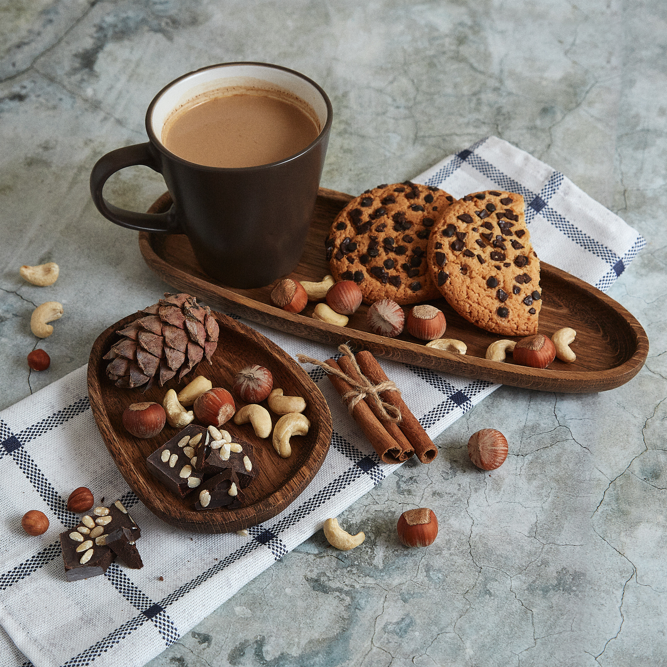 Съёмка товарных позиций для бренда «Лиловая дымка»