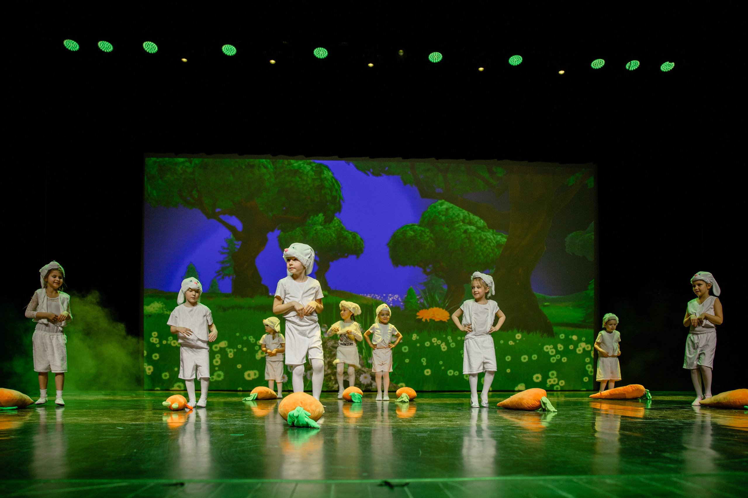 Новогоднее представление «Кролик в поиске дракона». Фотограф Петрова Мария