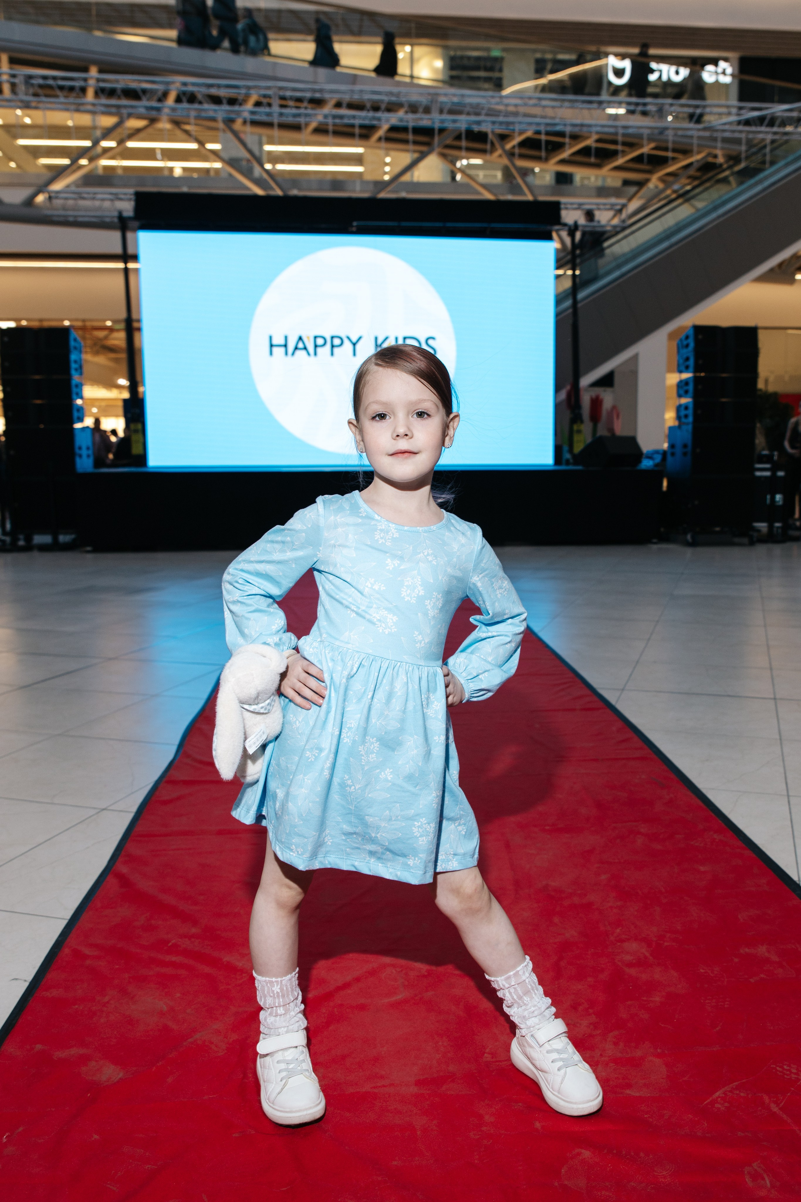 Показ HAPPY KIDS. Анна Таркина