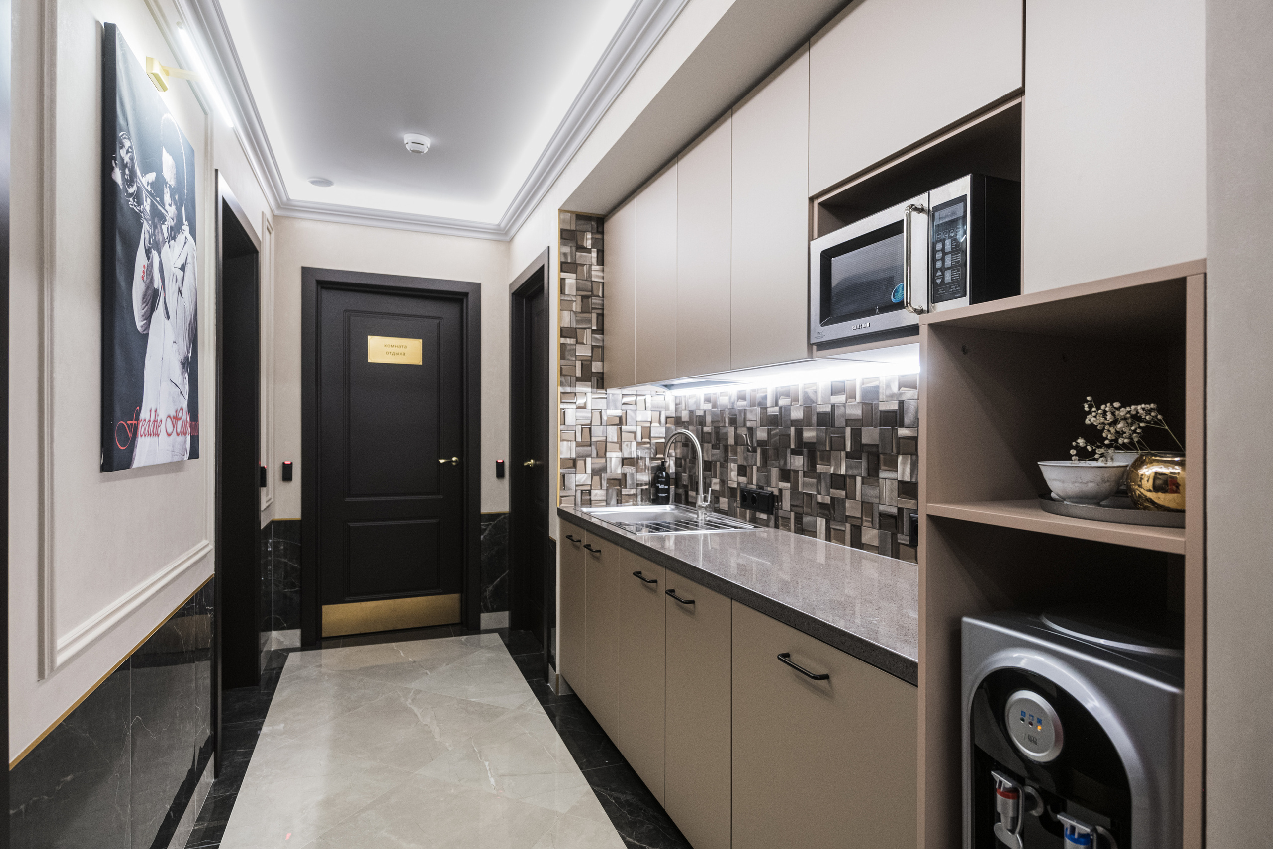 Фотографии отеля «Джазтаун» в Красногорске. Фотограф Антон Белицкий