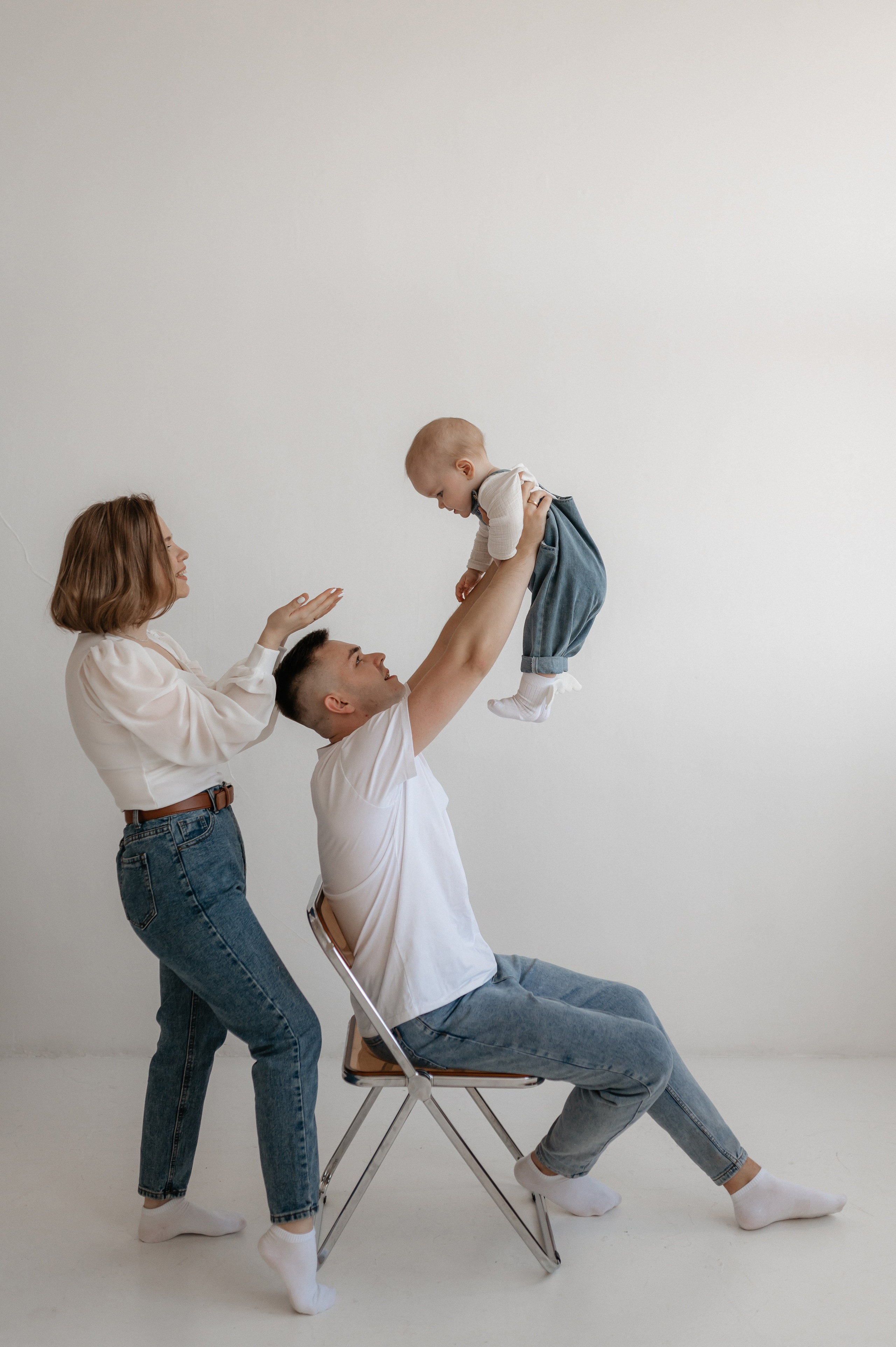 Саша, Настя и Рома. Главная