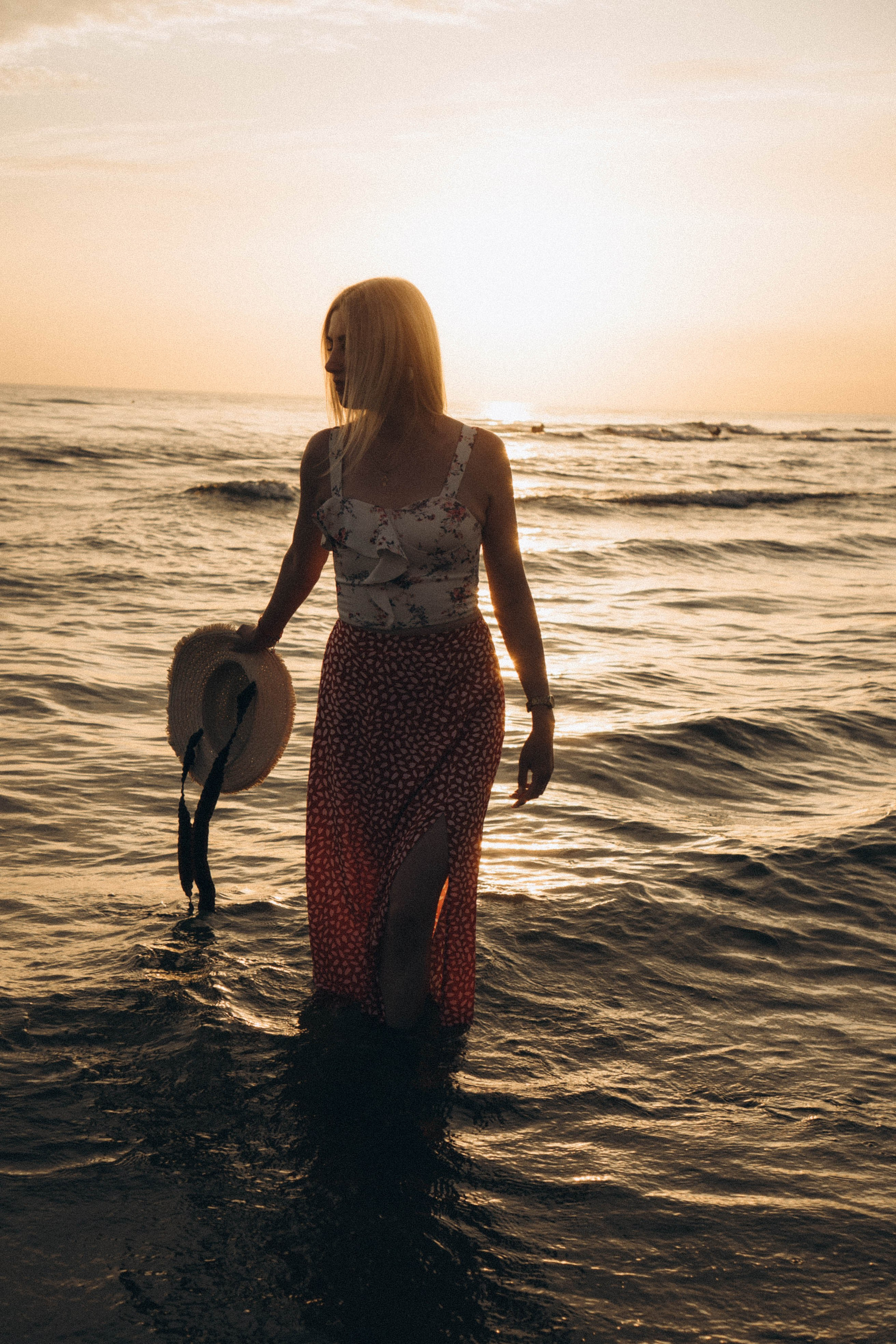 Июльский вечер на берегу черного моря. Профессиональный фотограф, Санкт-Петербург — Виктория Богомолова