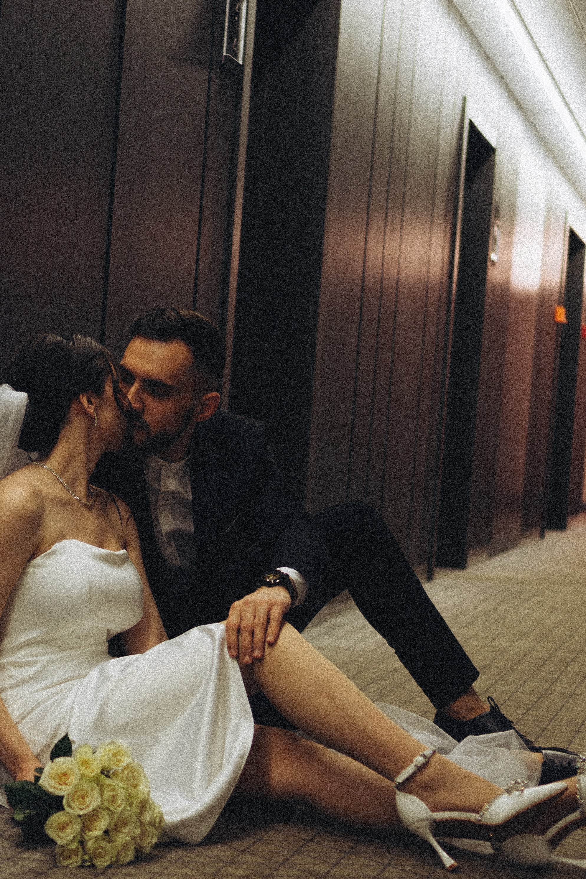 СВАДЕБНАЯ СЬЕМКА СБОРОВ ЖЕНИХА И НЕВЕСТЫ В ОТЕЛЕ И ТАКЖЕ ФОТОСЕССИИЯ В ОТЕЛЕЕ МЕГАПОЛИС БРЯНСК. Профессиональный фотограф, Санкт-Петербург — Виктория Богомолова