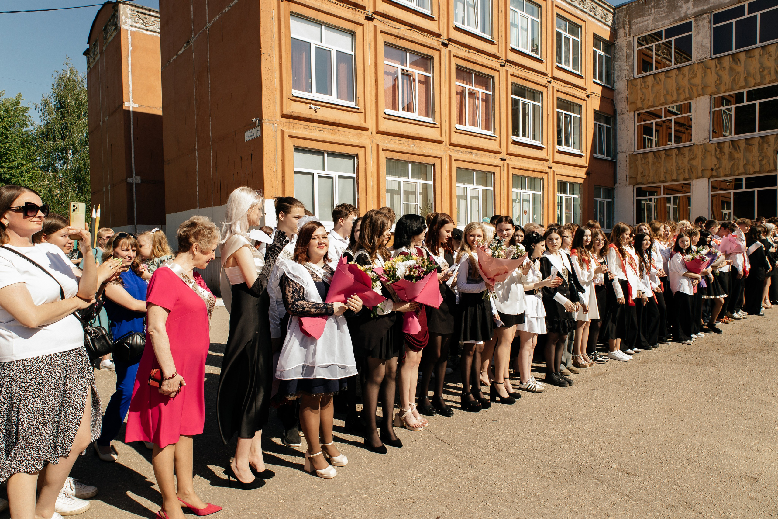 Последний звонок. Семейный фотограф в Рязани и Рязанской области
