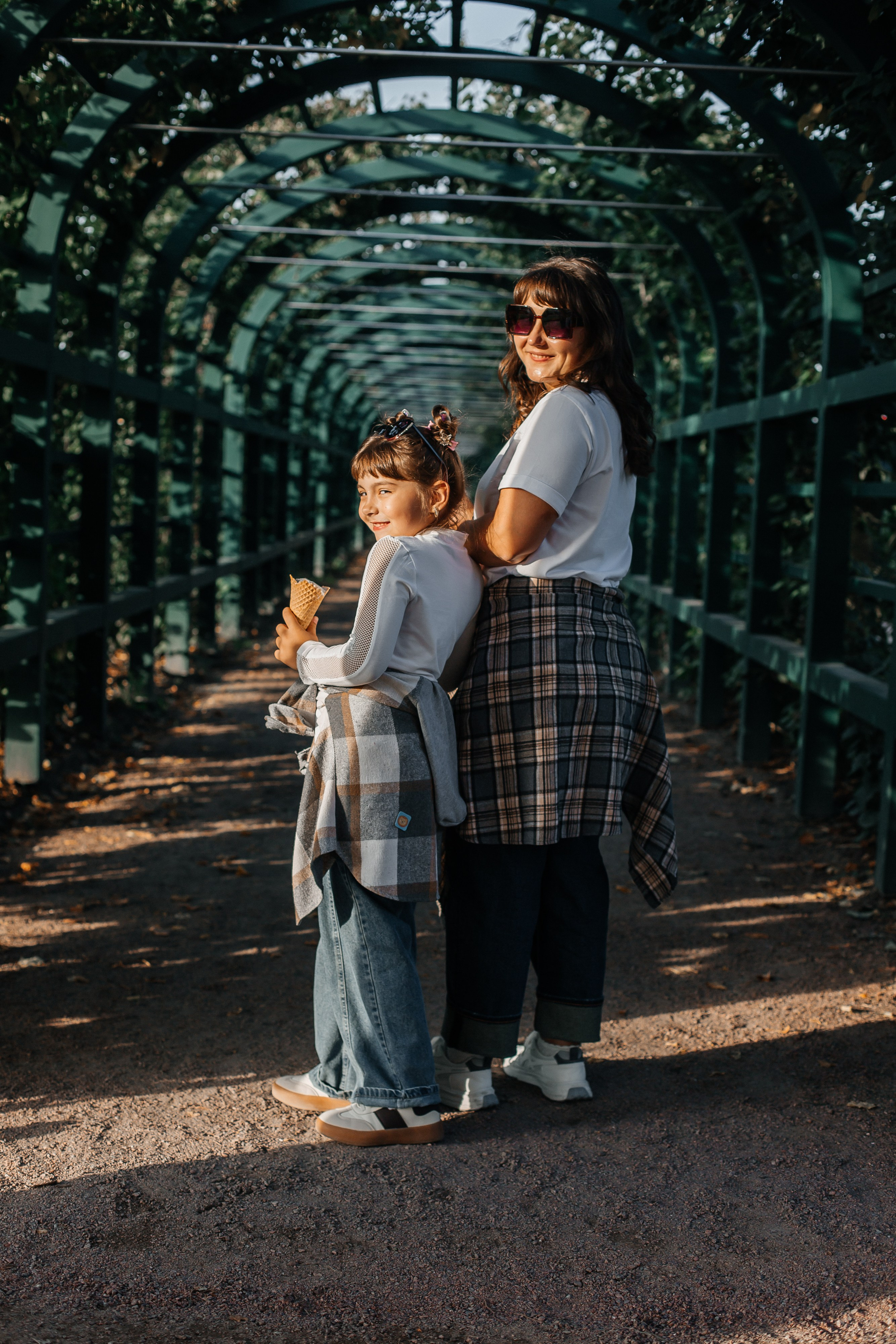 Ира и Эвелина