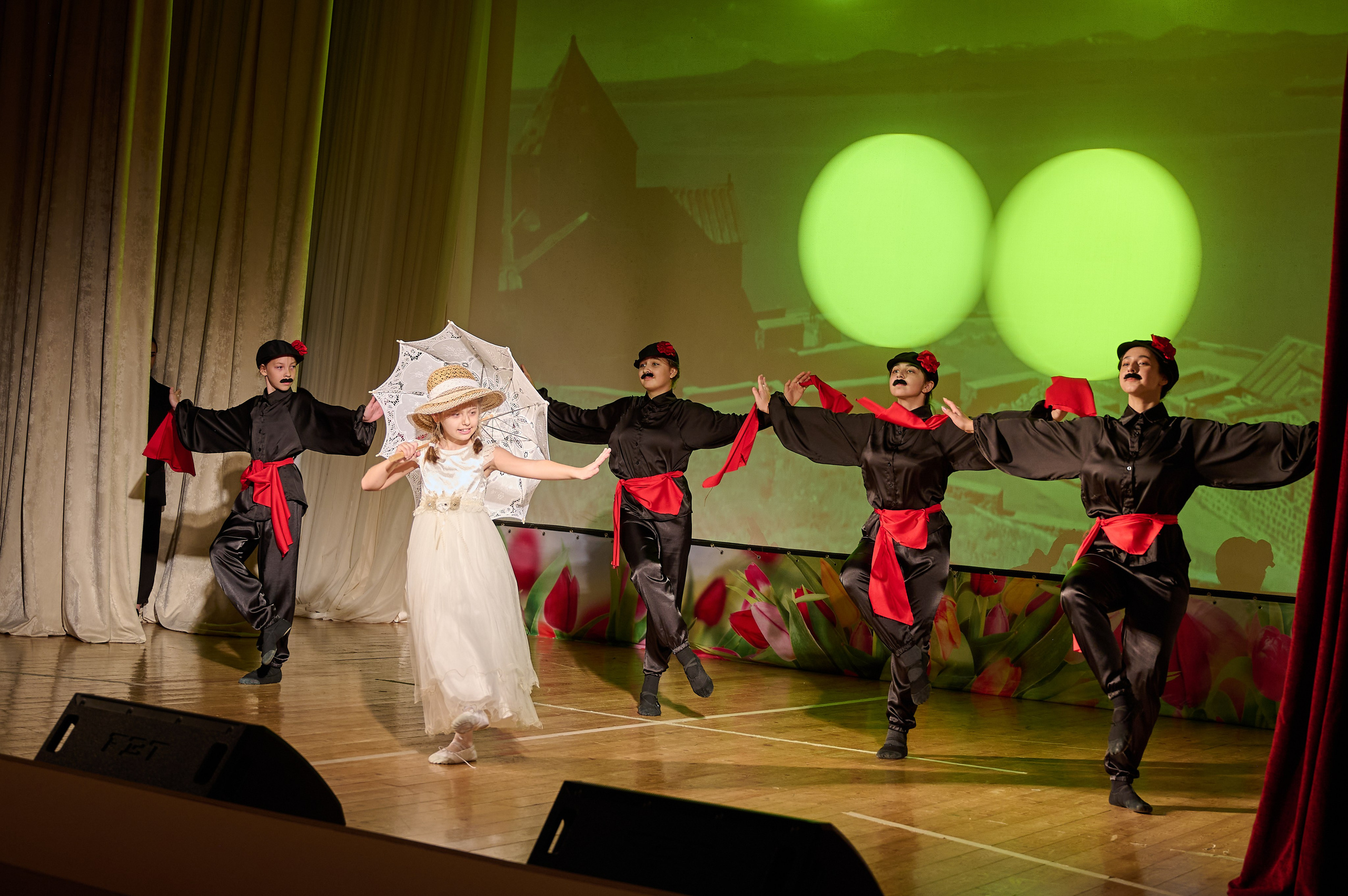 День матери ДК Кабардинка. Жизнь курорта Кабардинка в фотографиях