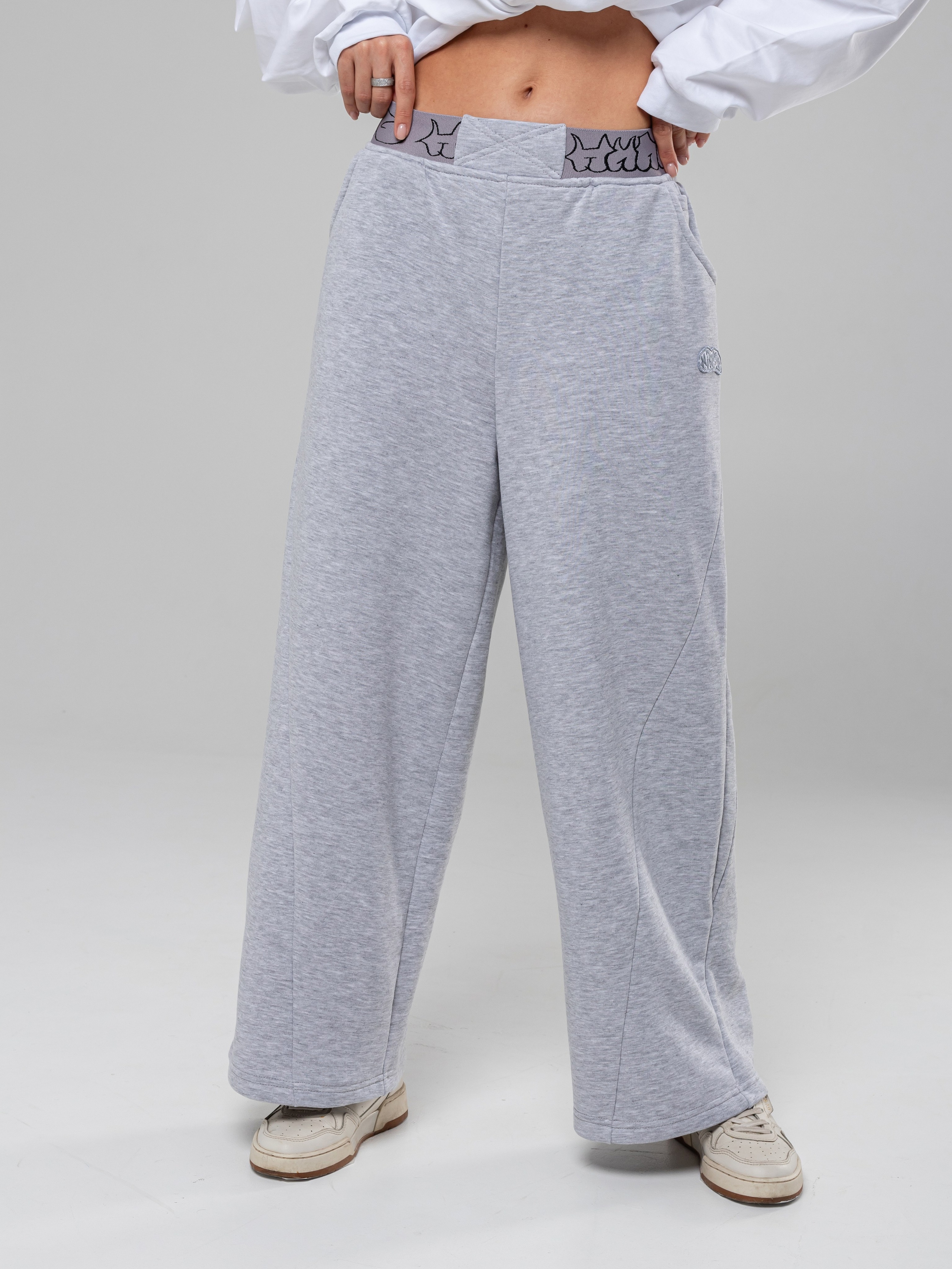 Худи и штаны. Фотограф в Краснодаре Арина Кудряшова