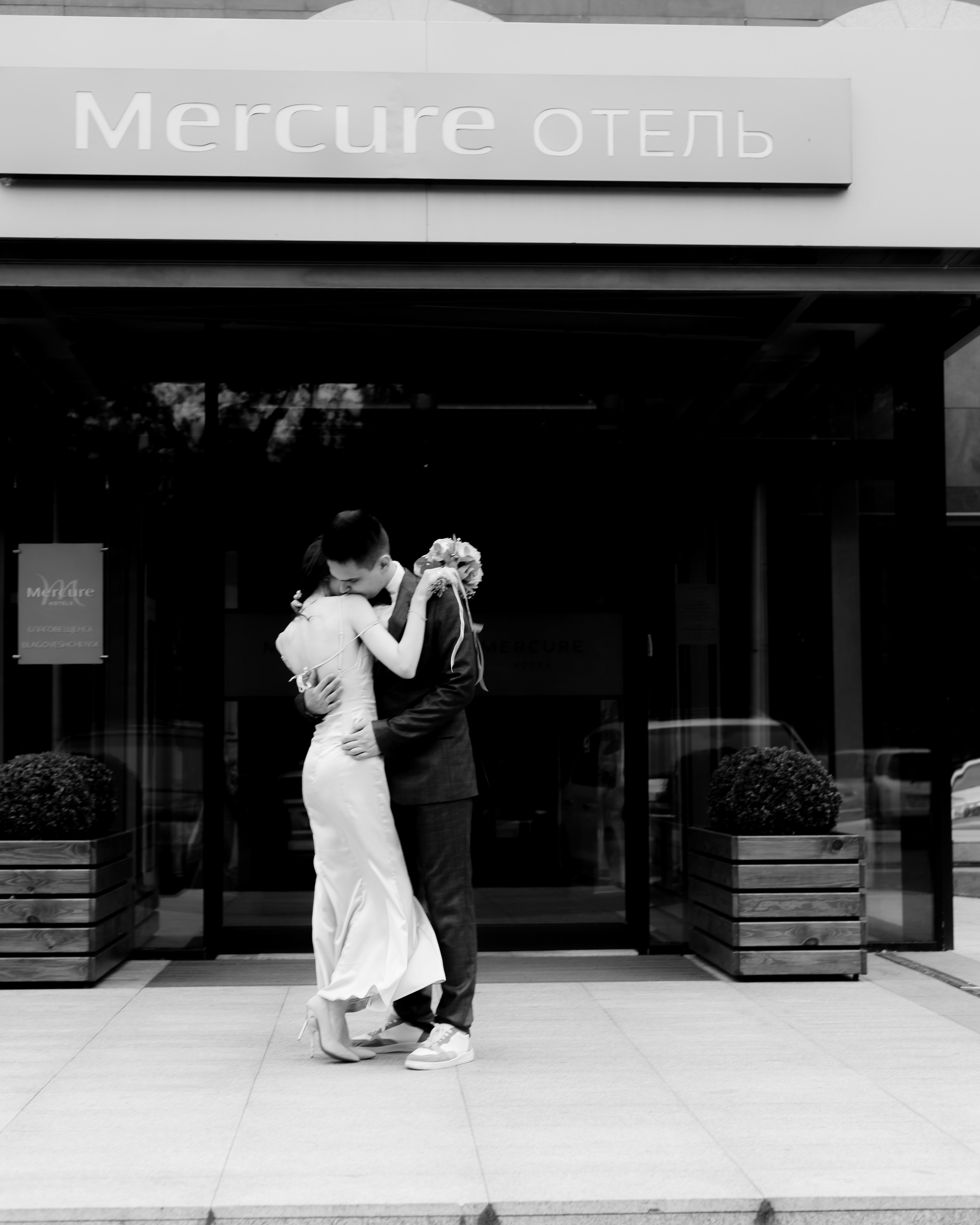 Свадебная прогулка. Фотограф в г. Благовещенск, свадебные, семейные и индивидуальные