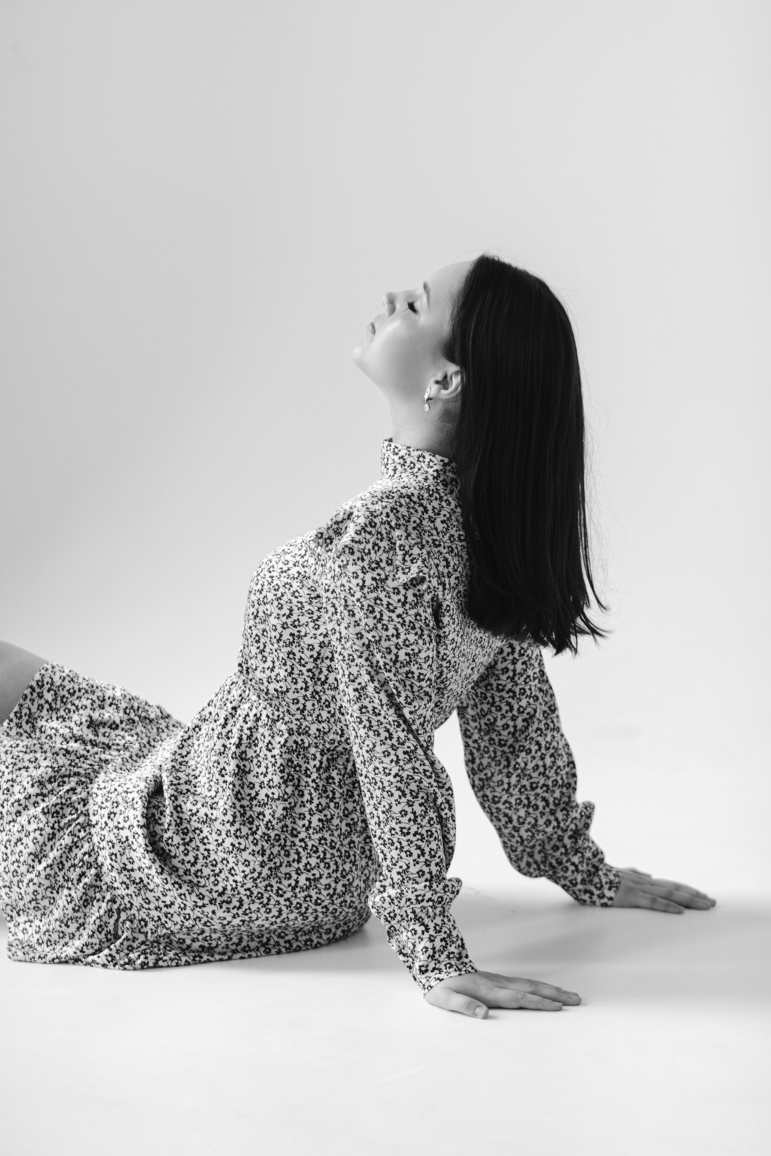 Fotodzień „Kobiecość w stylu minimalizmu”. Fotograf w Łodzi Lana Shkuratova