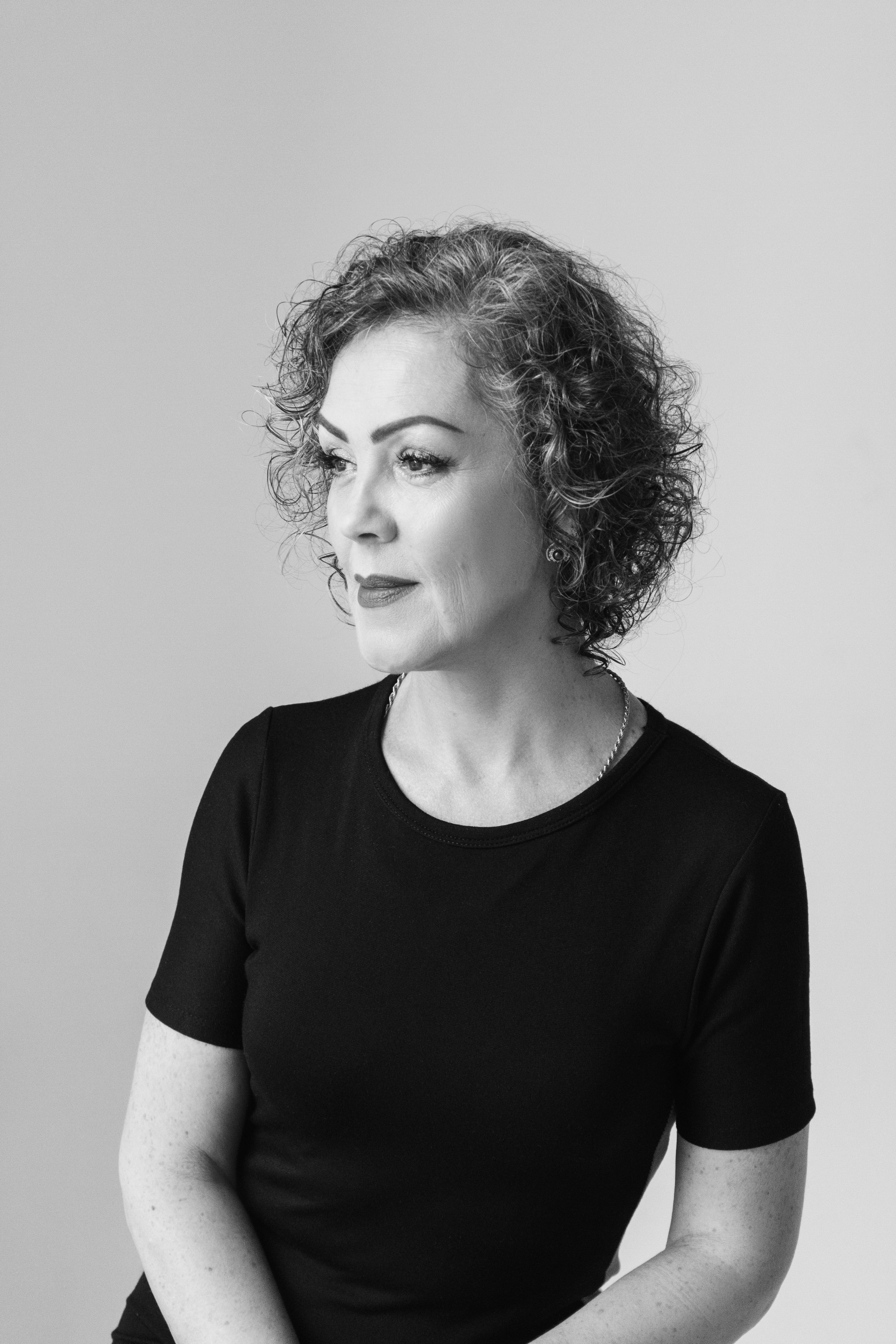 Fotodzień „Kobiecość w stylu minimalizmu”. Fotograf w Łodzi Lana Shkuratova