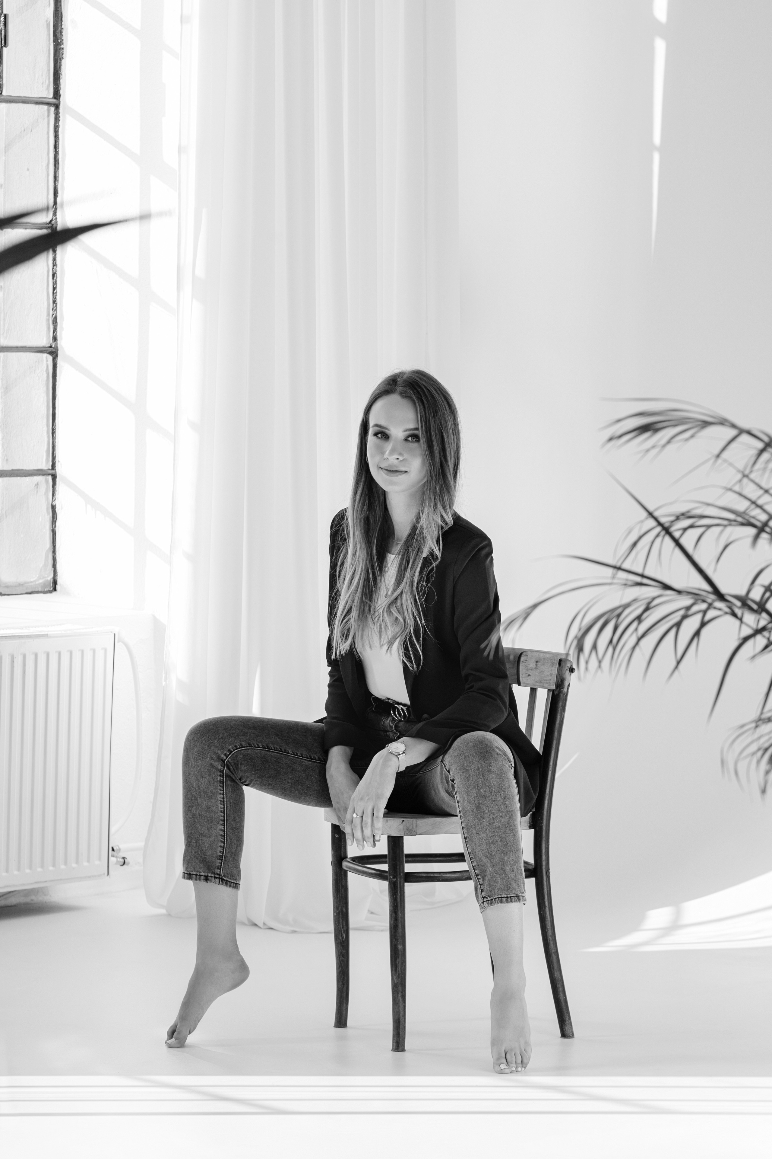 Fotodzień „Kobiecość w stylu minimalizmu”. Fotograf w Łodzi Lana Shkuratova