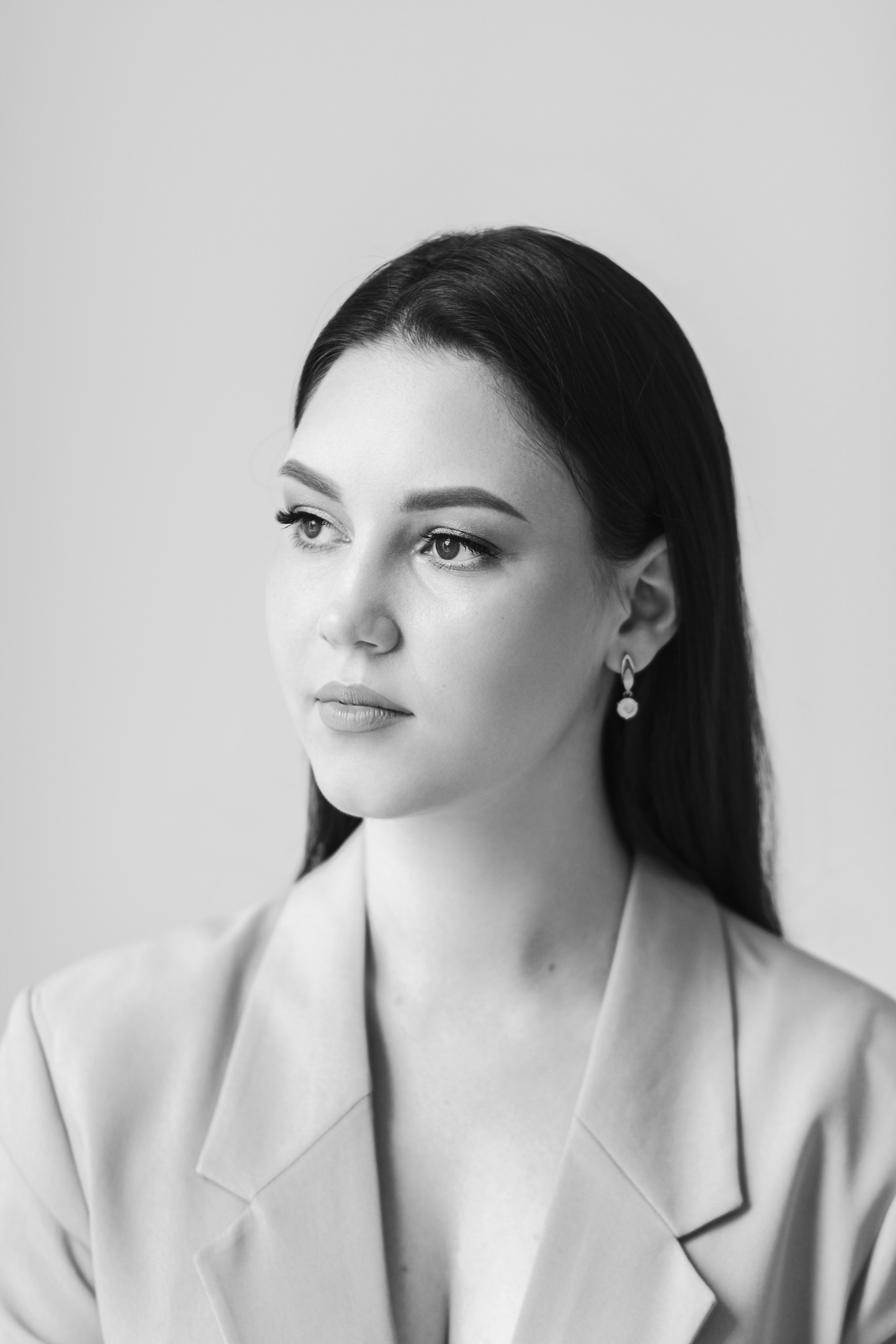 Fotodzień „Kobiecość w stylu minimalizmu”. Fotograf w Łodzi Lana Shkuratova