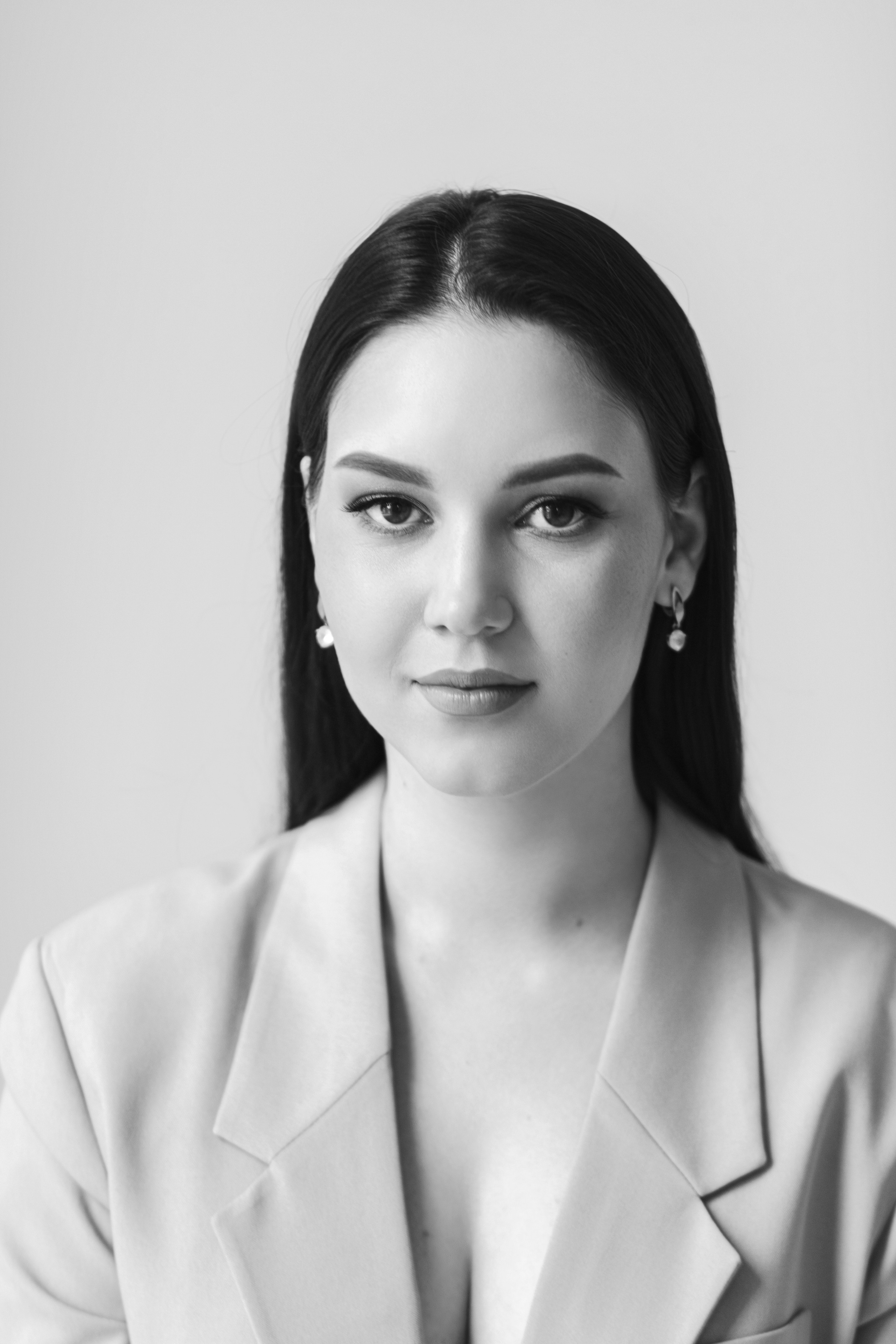 Fotodzień „Kobiecość w stylu minimalizmu”. Fotograf w Łodzi Lana Shkuratova