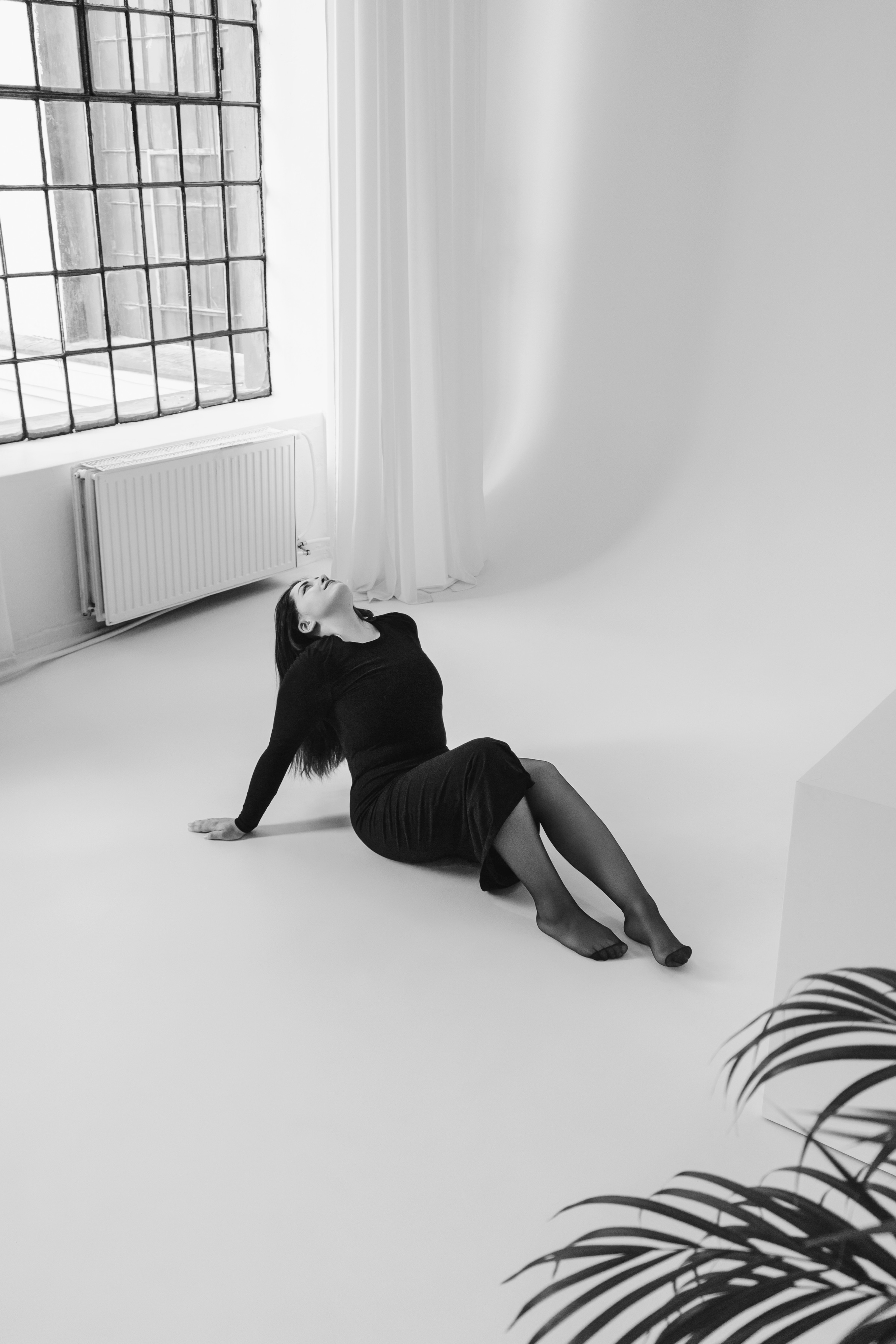 Fotodzień „Kobiecość w stylu minimalizmu”. Fotograf w Łodzi Lana Shkuratova