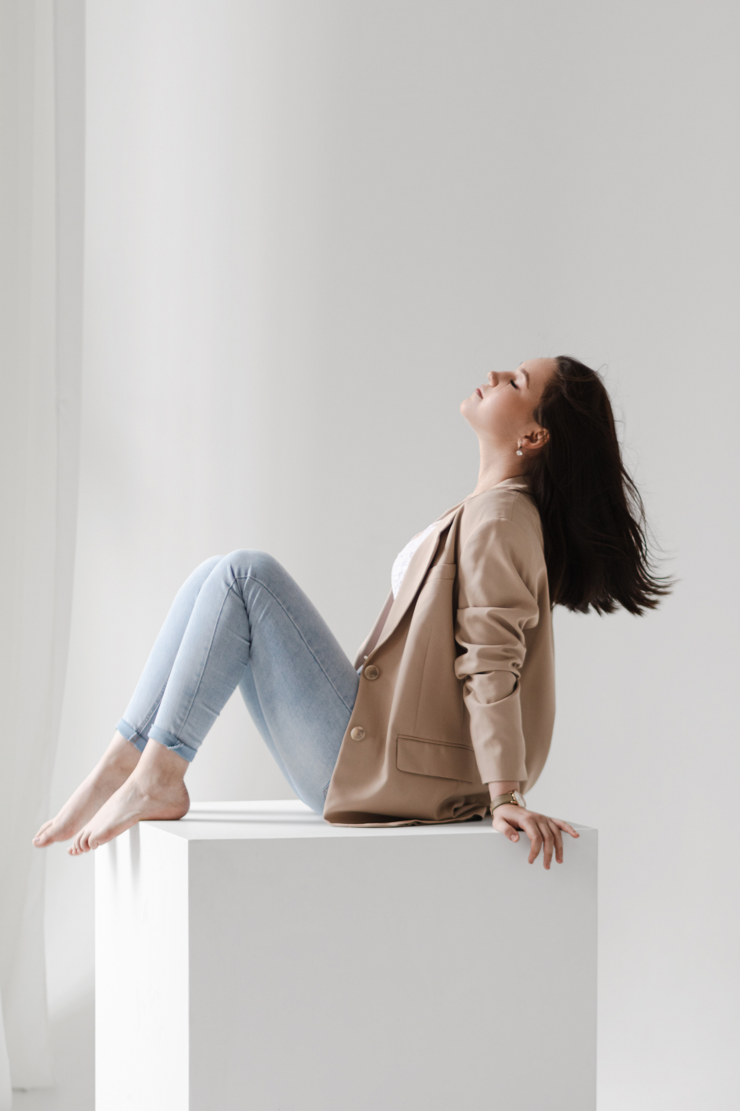 Fotodzień „Kobiecość w stylu minimalizmu”. Fotograf w Łodzi Lana Shkuratova