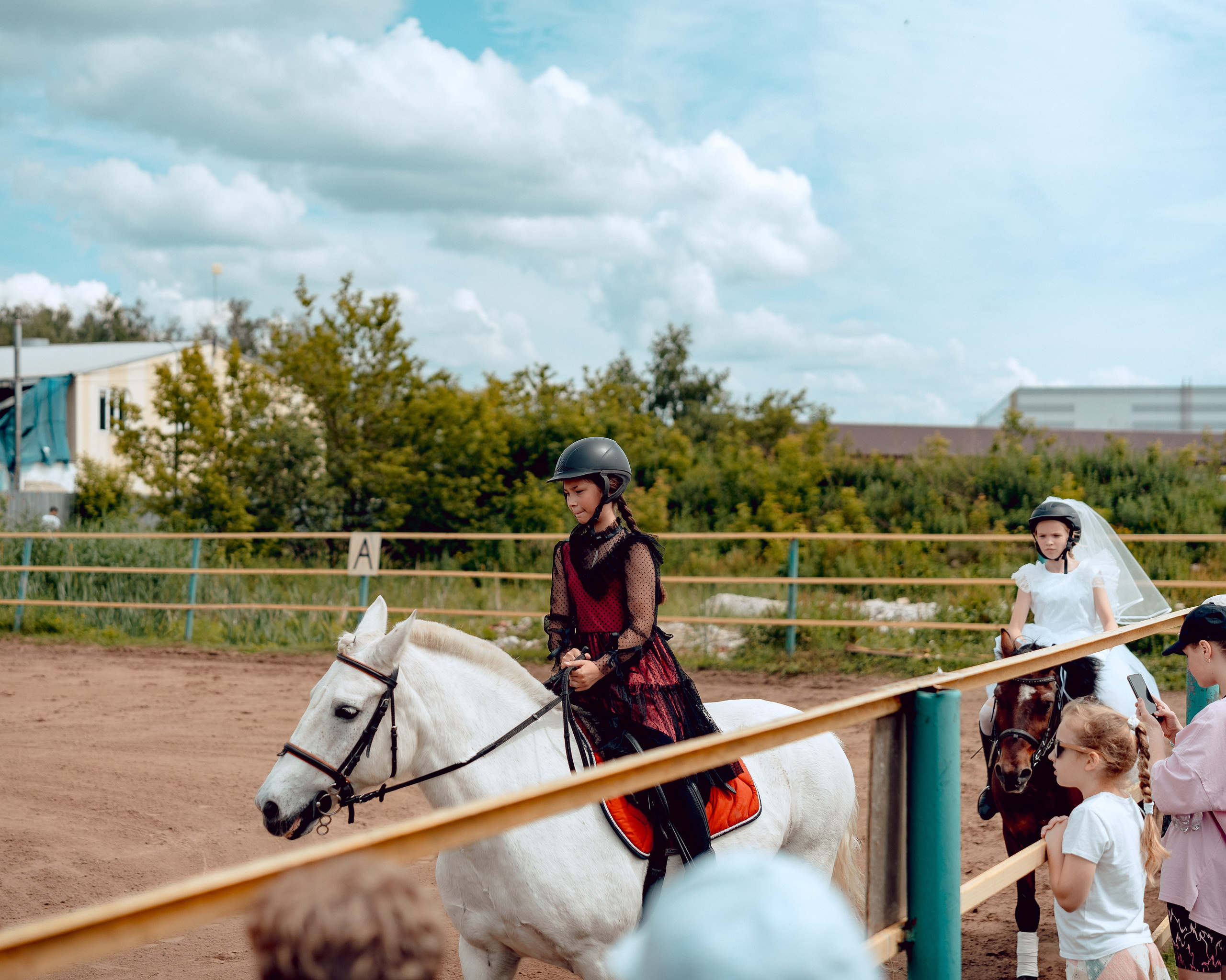 Hourse. Портретный и семейный фотограф в Москве/Видное