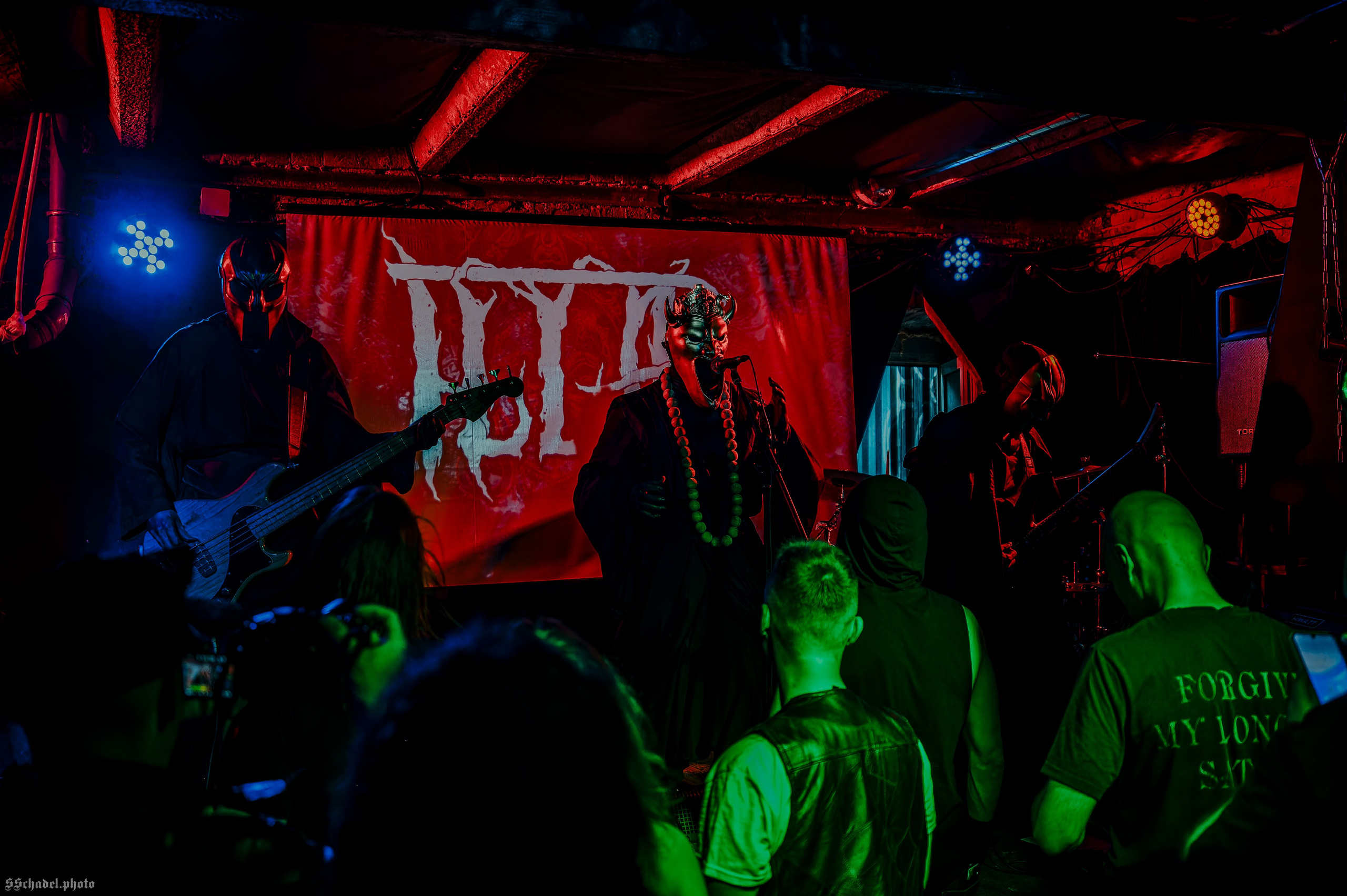 ILLA 21.06.26. We will make everything metal!