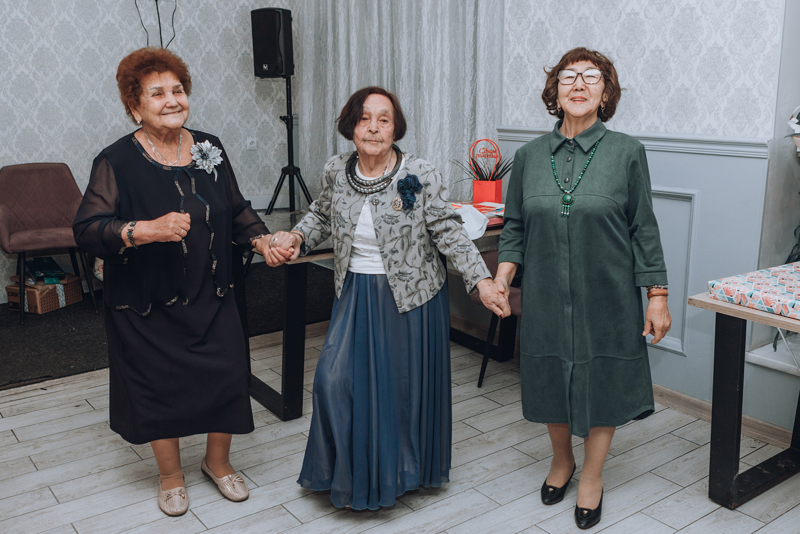 90-летний юбилей Сары Вагаповны. Фотограф в Санкт — Петербурге Анна Конофало