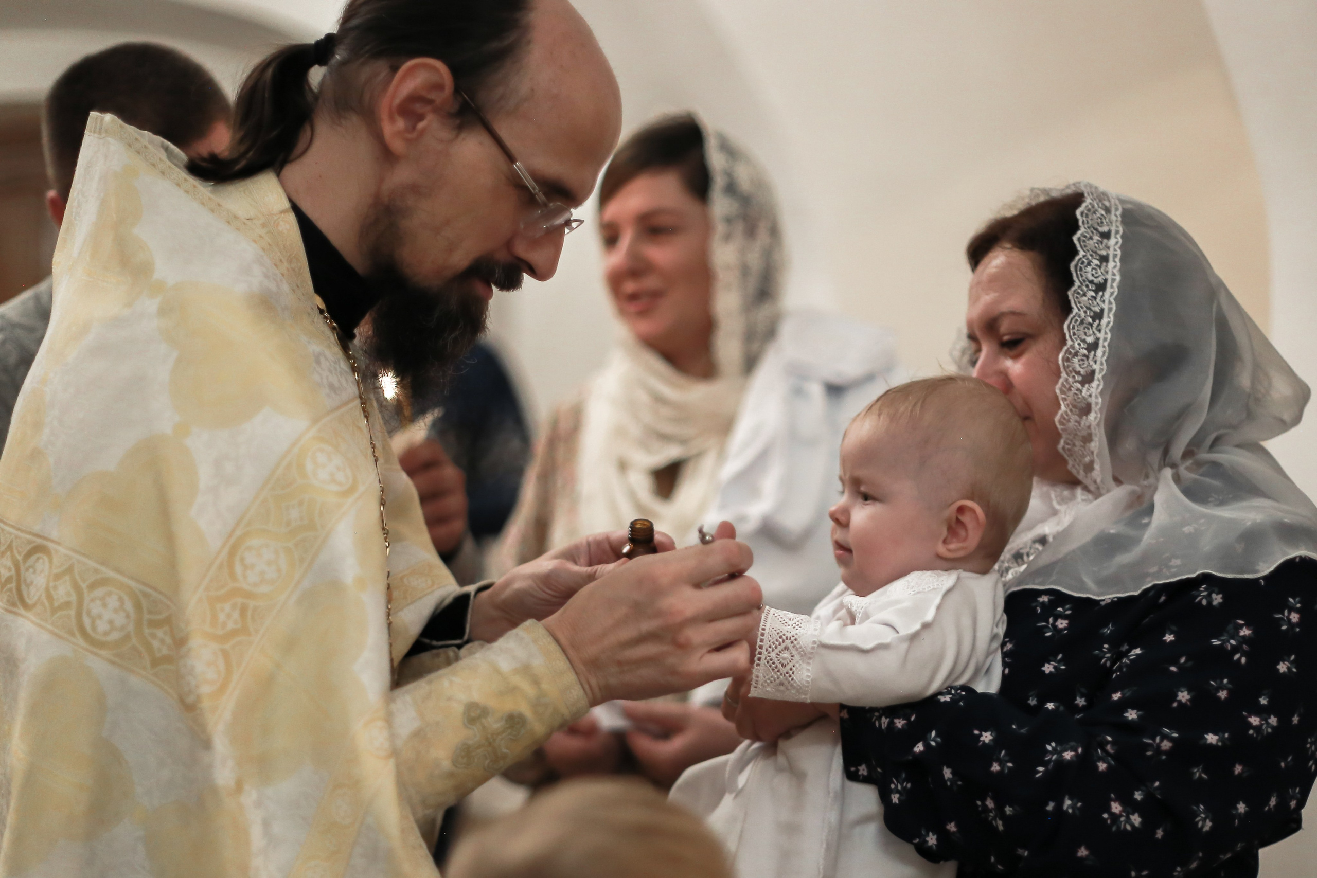 Крещение Машеньки. Храм Живоначальной Троицы в Останкино. Антонина Морозова, профессиональный семейный фотограф видеограф