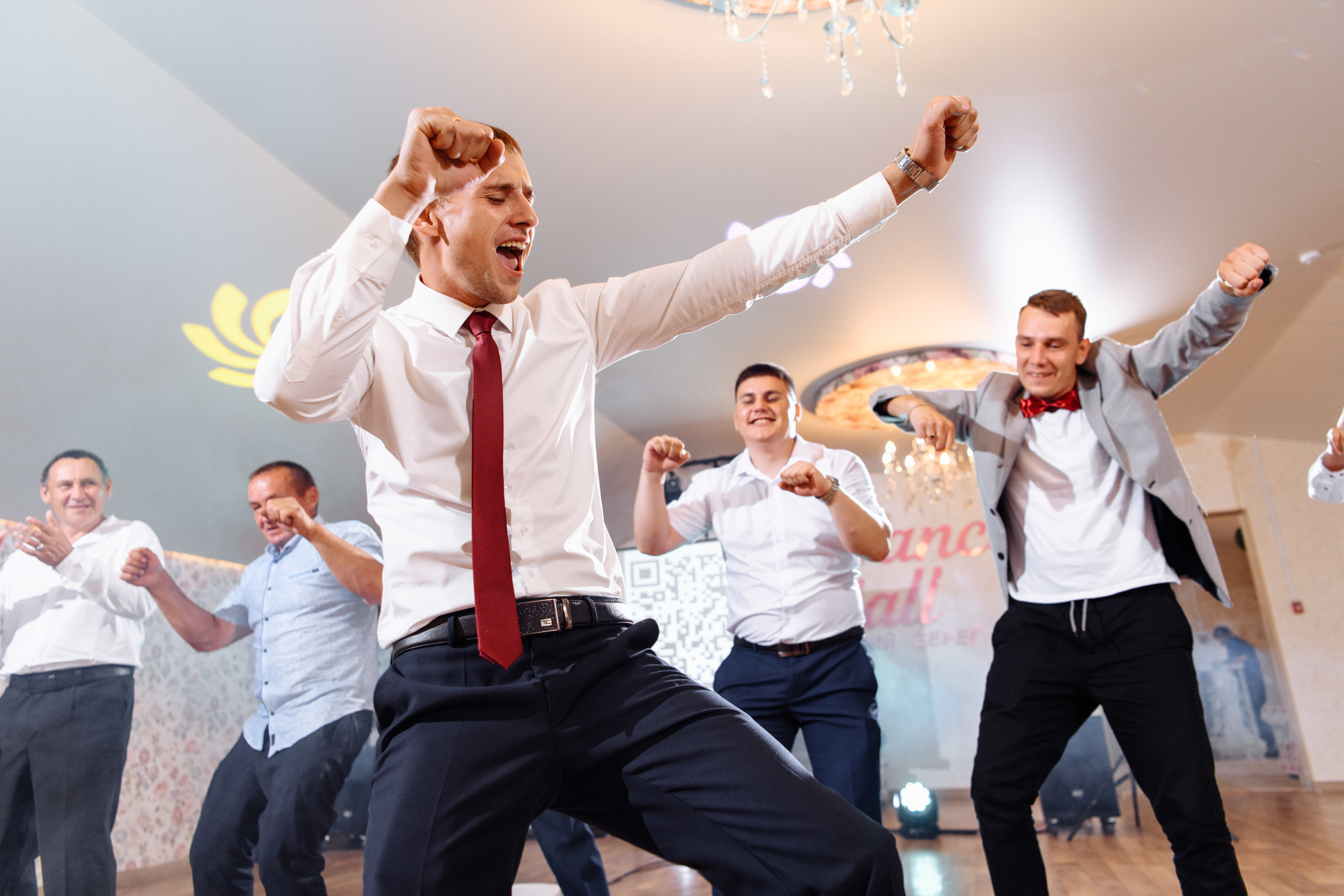 Анонс свадьбы 11.07.2020 Александра & Анастасии. Свадебный и семейный фотограф в Уфе | Винс Константин | Фотопроекты