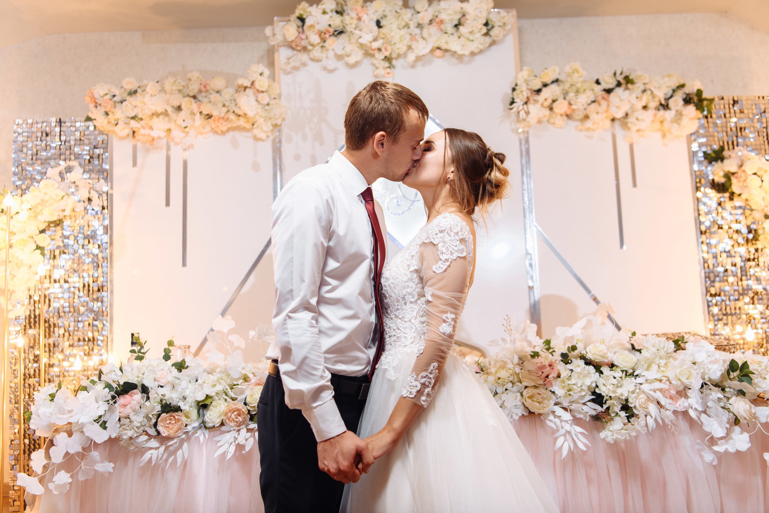 Анонс свадьбы 11.07.2020 Александра & Анастасии. Свадебный и семейный фотограф в Уфе | Винс Константин | Фотопроекты