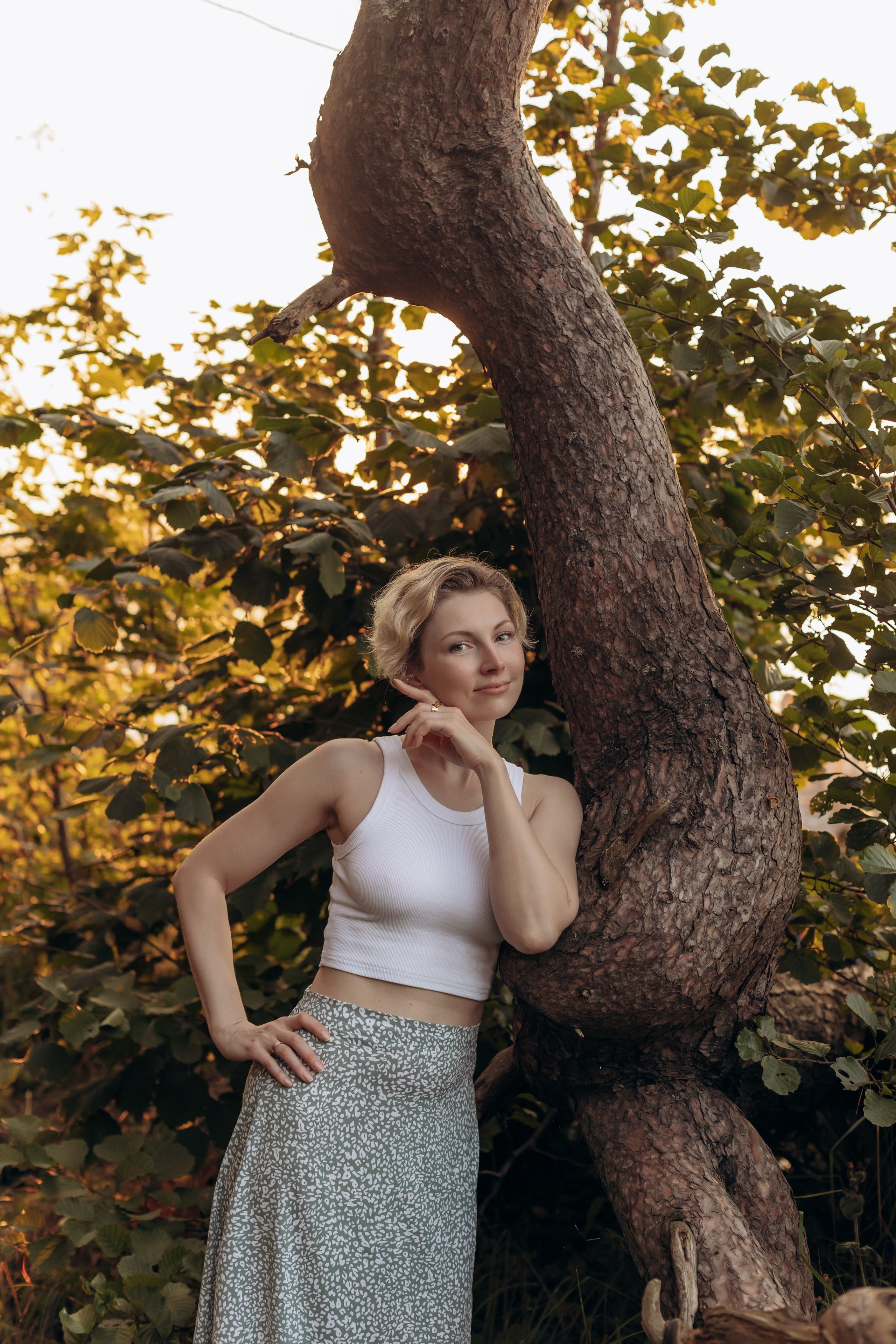 Подруги Пионеский Сосновый бор закат. Фотограф в Калининграде свадебная фотография, репортажная, фотосессии