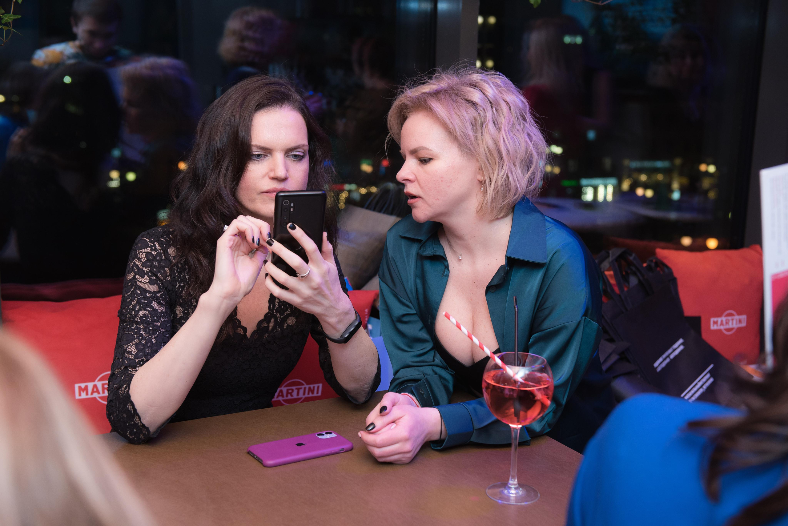 Новогодний девичник «Небанальный нетворкинг». Бренд-фотограф для экспертов и блогеров в Москве Влада Горбовская