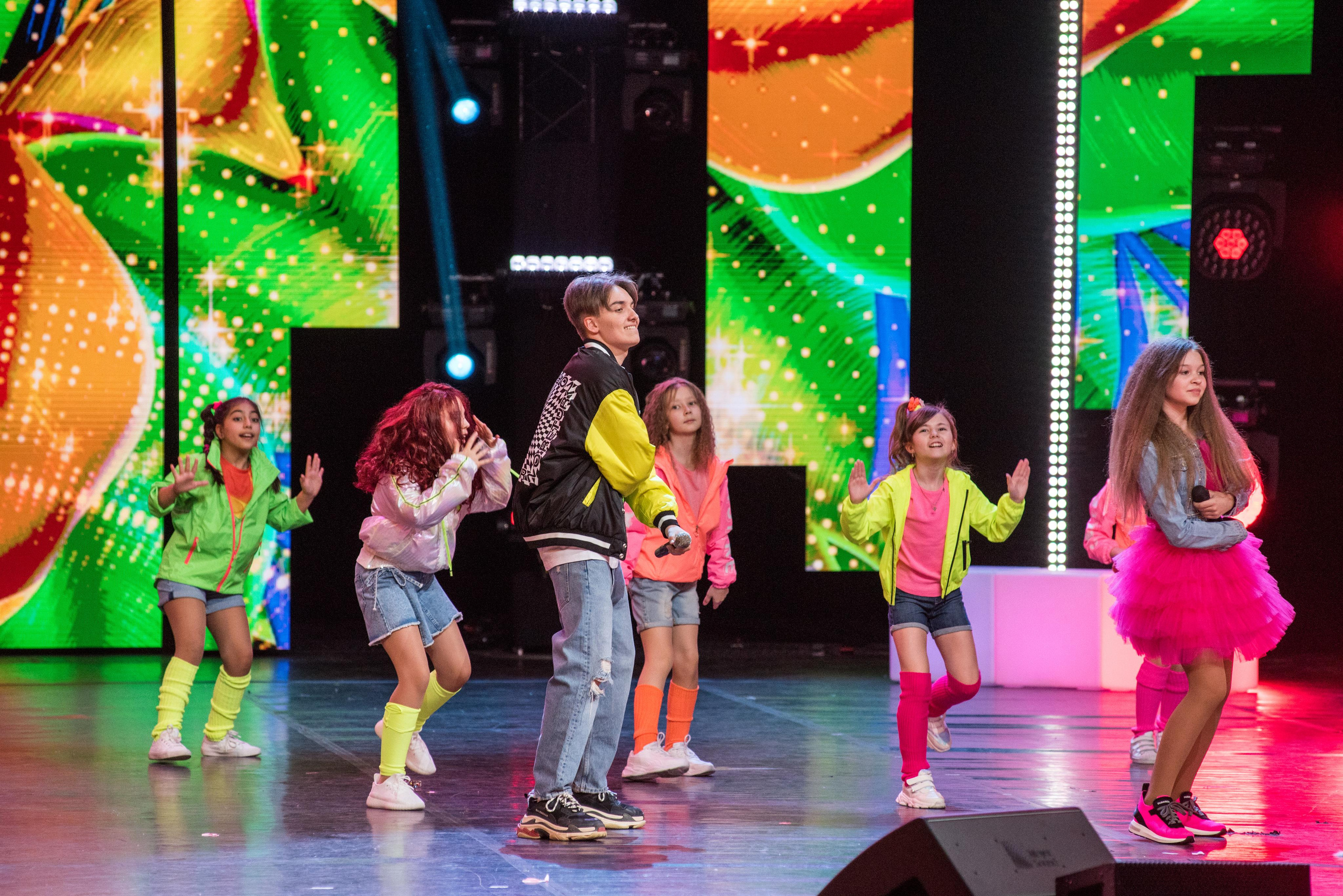 Концерт «Взрослые и Дети. Непоседам — 30!». Бренд-фотограф для экспертов и блогеров в Москве Влада Горбовская