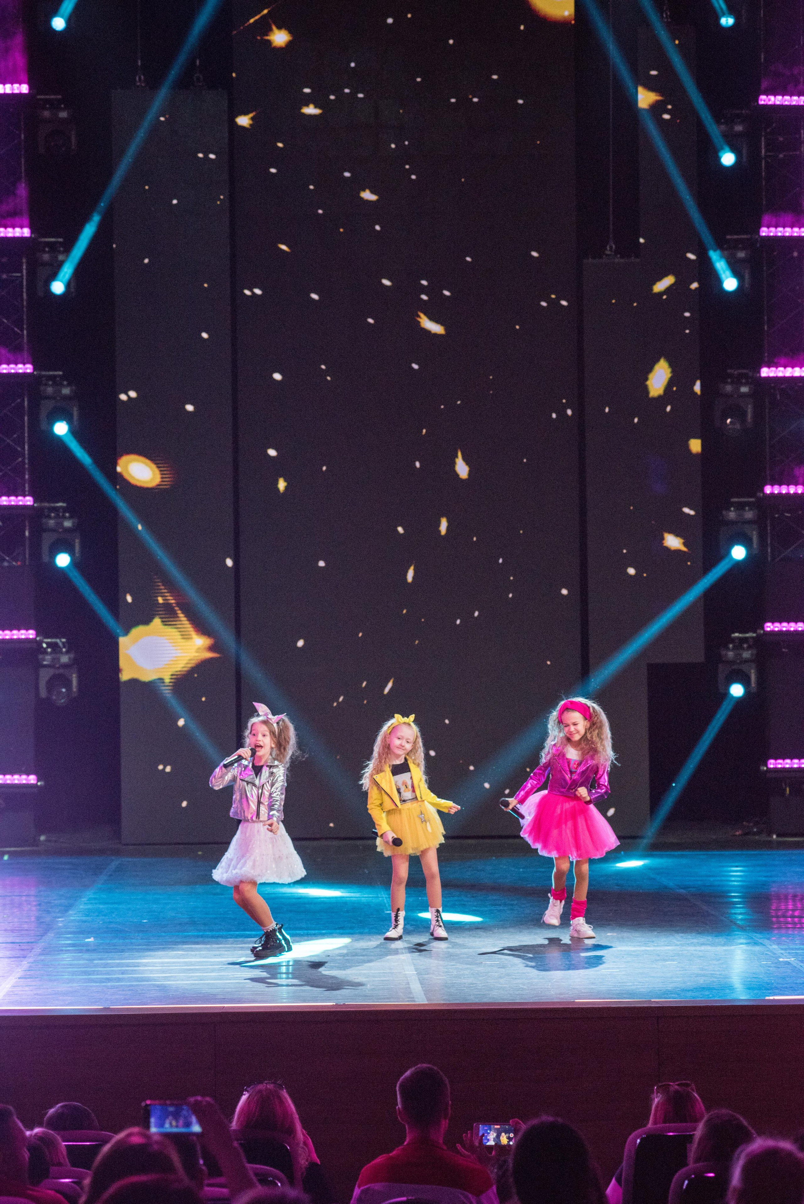 Концерт «Взрослые и Дети. Непоседам — 30!». Бренд-фотограф для экспертов и блогеров в Москве Влада Горбовская