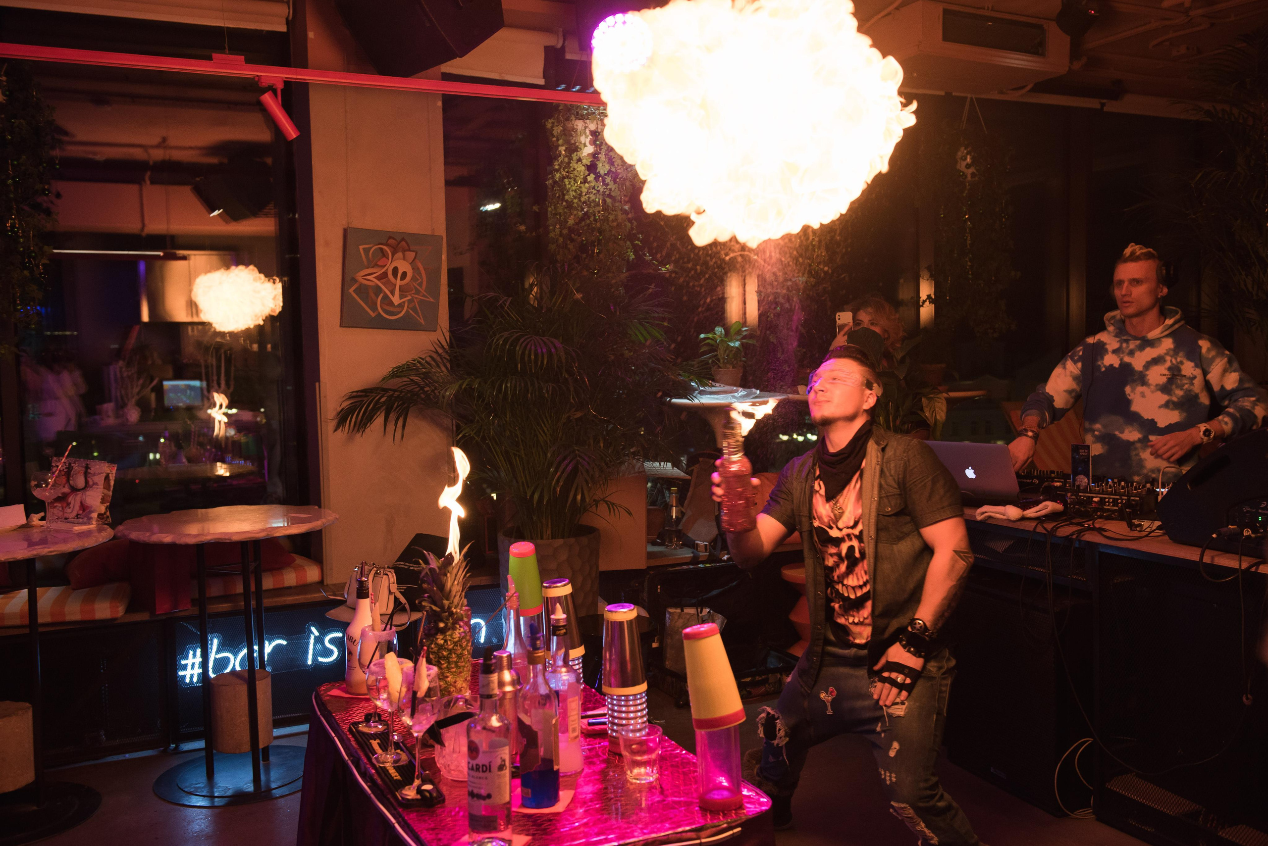 Новогодний девичник «Небанальный нетворкинг». Бренд-фотограф для экспертов и блогеров в Москве Влада Горбовская