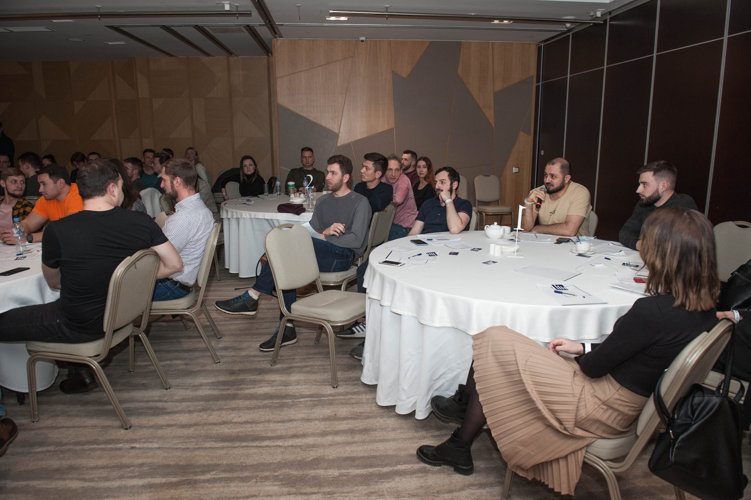 Конференция по Wildberies БЦ «Пальмира». Бренд-фотограф для экспертов и блогеров в Москве Влада Горбовская