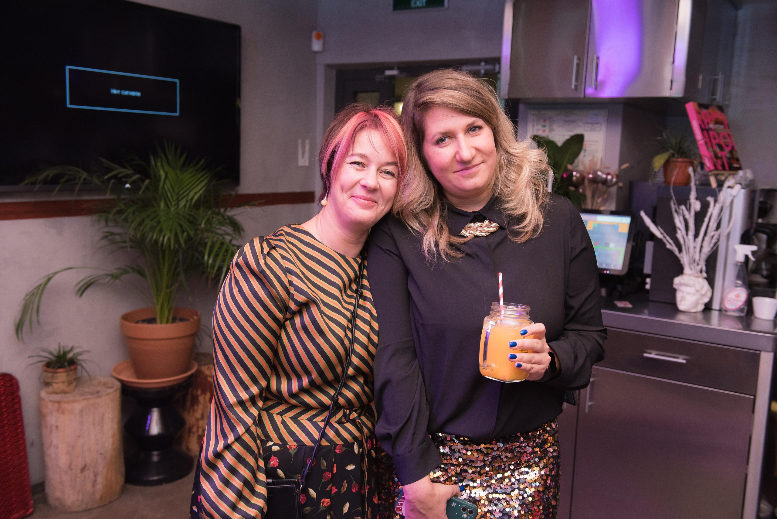 Новогодний девичник «Небанальный нетворкинг». Бренд-фотограф для экспертов и блогеров в Москве Влада Горбовская