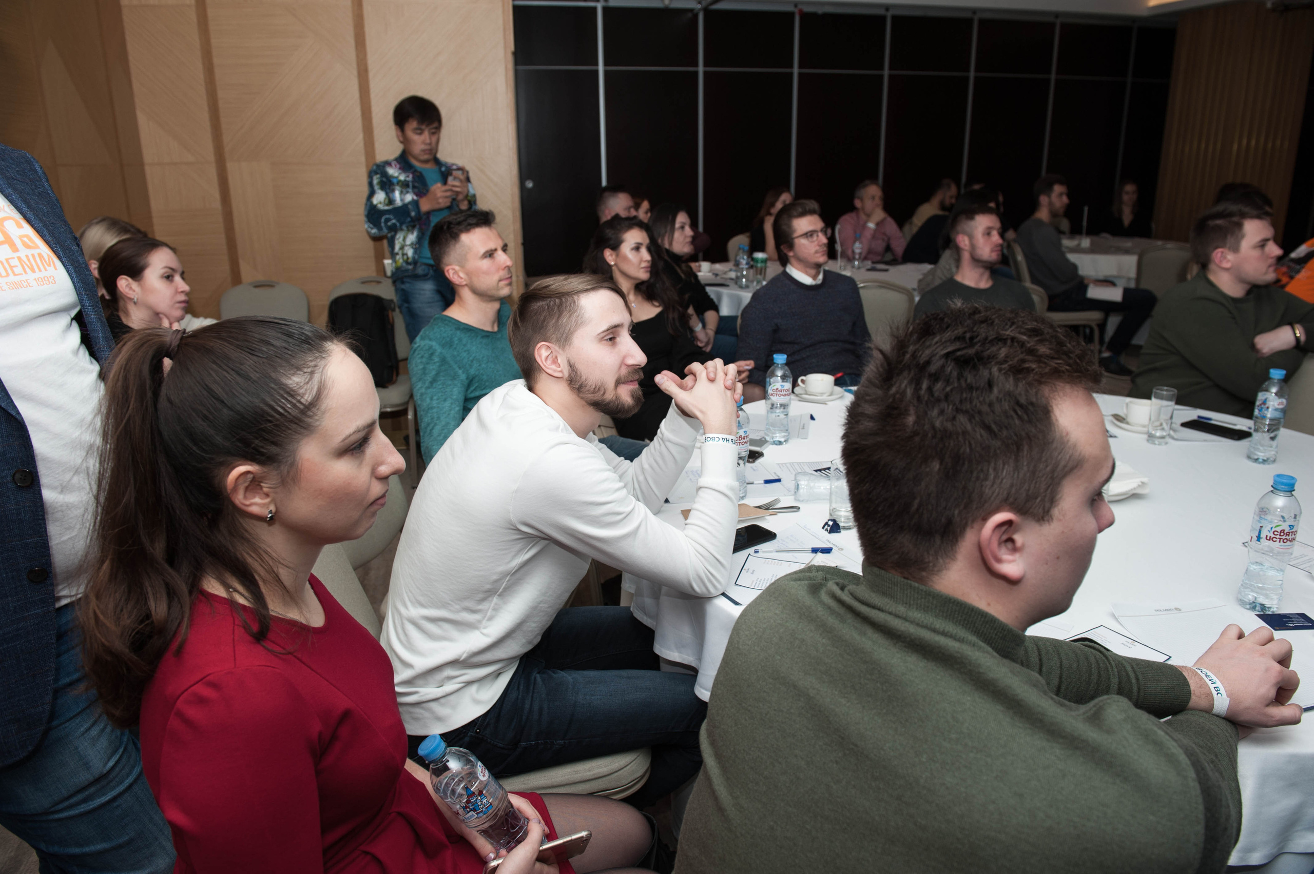 Конференция по Wildberies БЦ «Пальмира». Бренд-фотограф для экспертов и блогеров в Москве Влада Горбовская