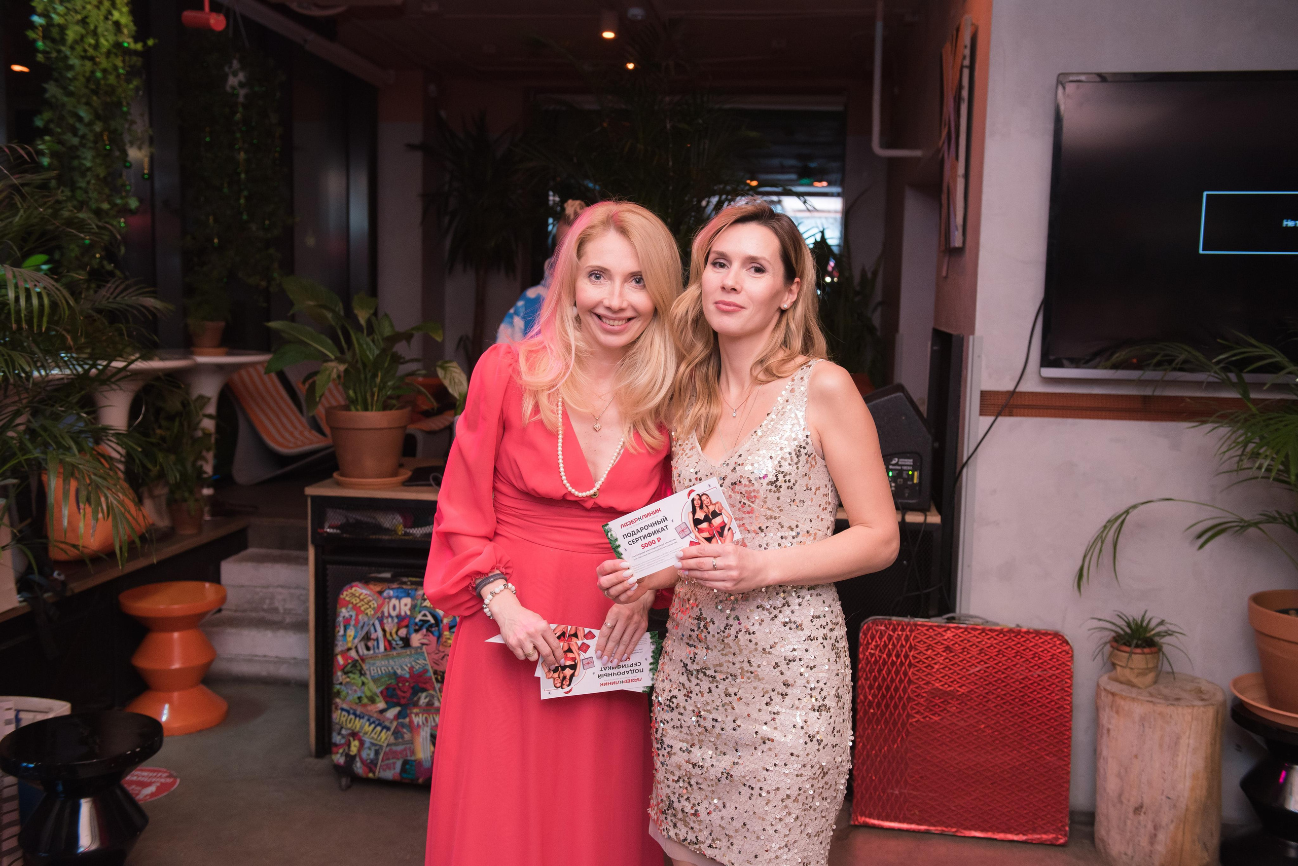 Новогодний девичник «Небанальный нетворкинг». Бренд-фотограф для экспертов и блогеров в Москве Влада Горбовская