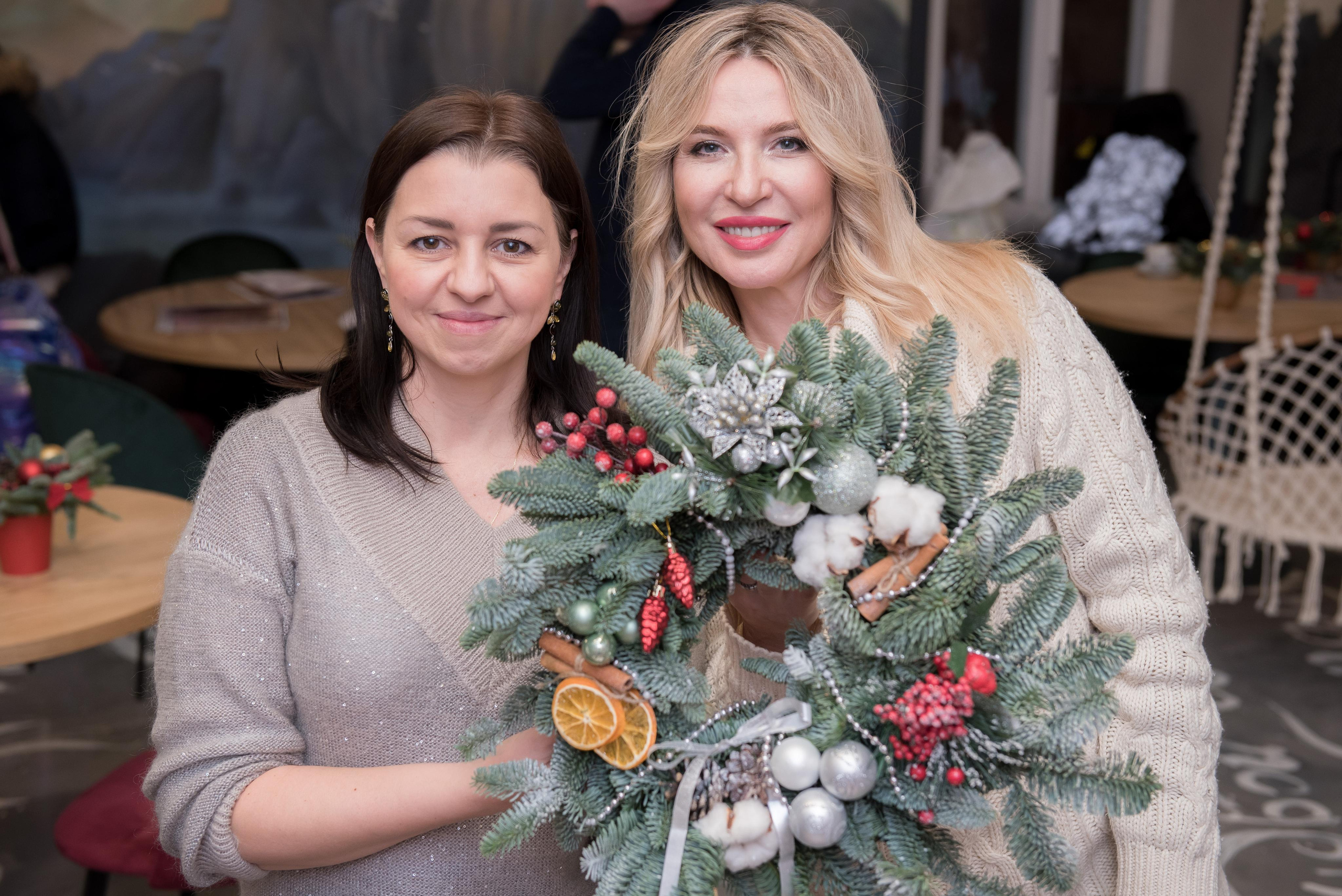 МК по новогодним венкам. Бренд-фотограф для экспертов и блогеров в Москве Влада Горбовская