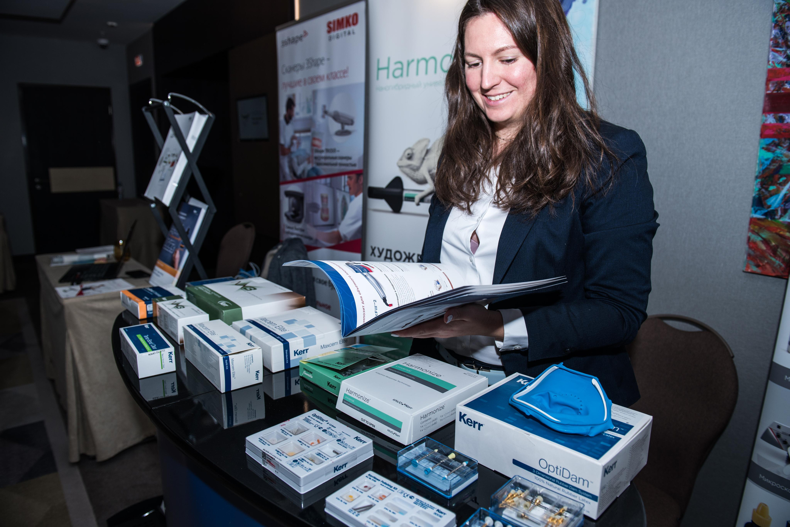 Конференция ортодонтов, «Radisson Blu Olympiyskiy Hotel», Moscow. Бренд-фотограф для экспертов и блогеров в Москве Влада Горбовская