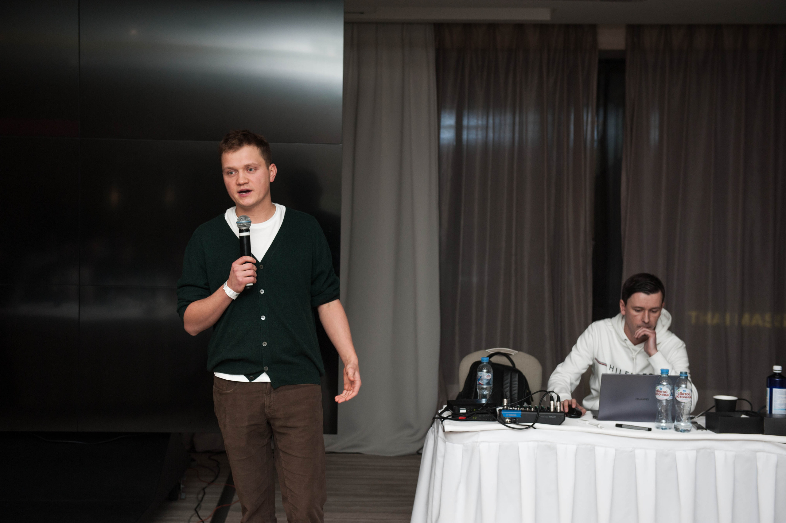 Конференция по Wildberies БЦ «Пальмира». Бренд-фотограф для экспертов и блогеров в Москве Влада Горбовская