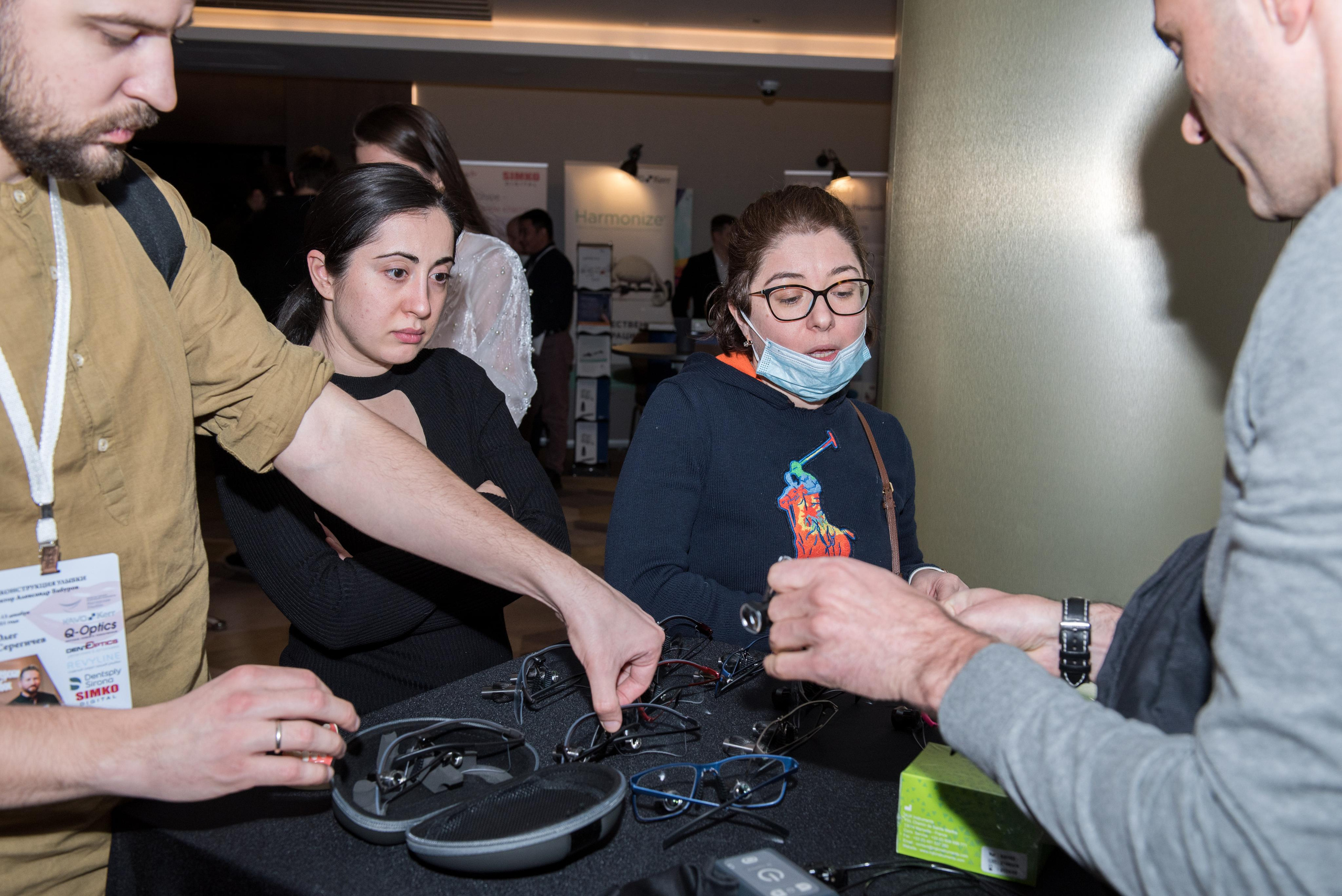Конференция ортодонтов, «Radisson Blu Olympiyskiy Hotel», Moscow. Бренд-фотограф для экспертов и блогеров в Москве Влада Горбовская