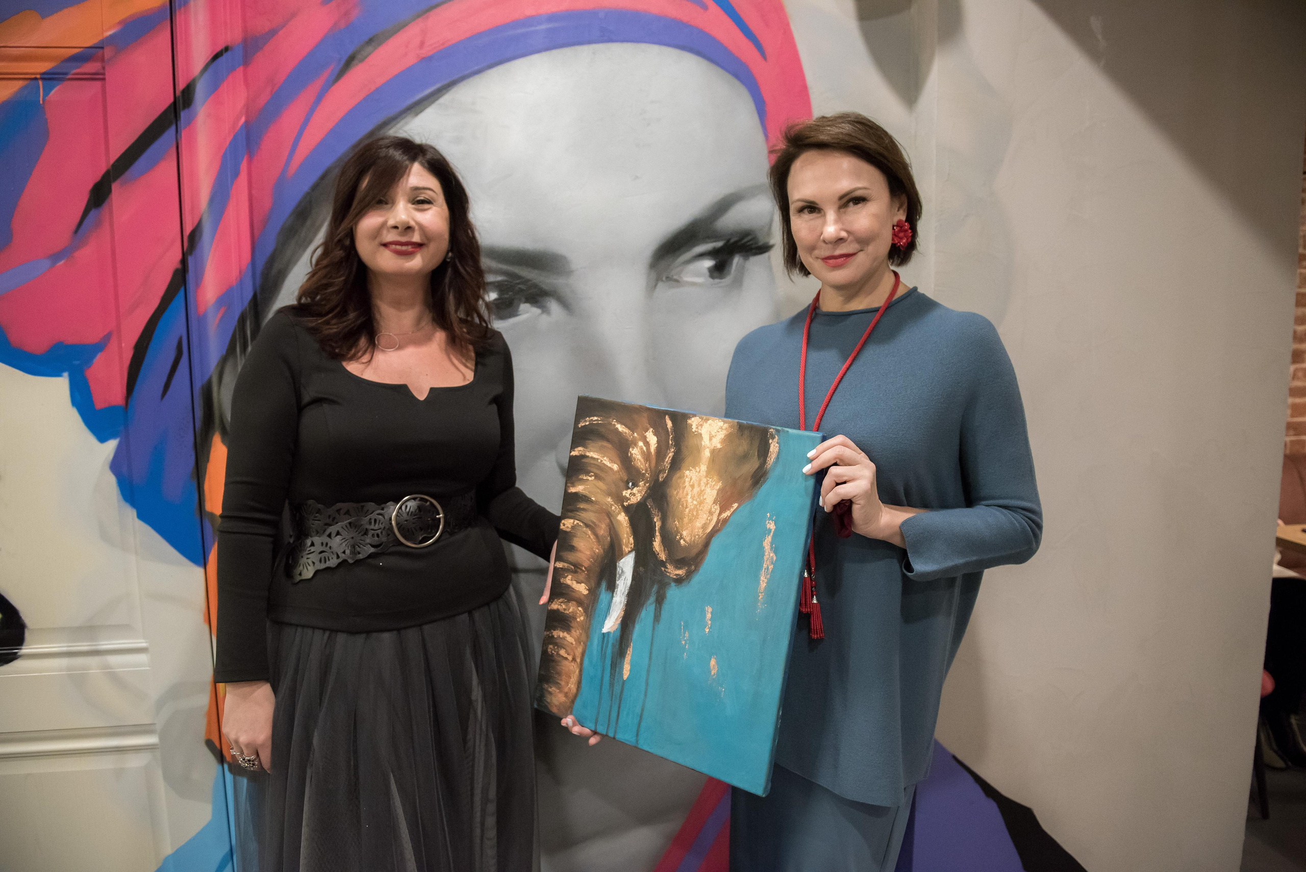 Открытие кафе-бара на Никольской. Бренд-фотограф для экспертов и блогеров в Москве Влада Горбовская