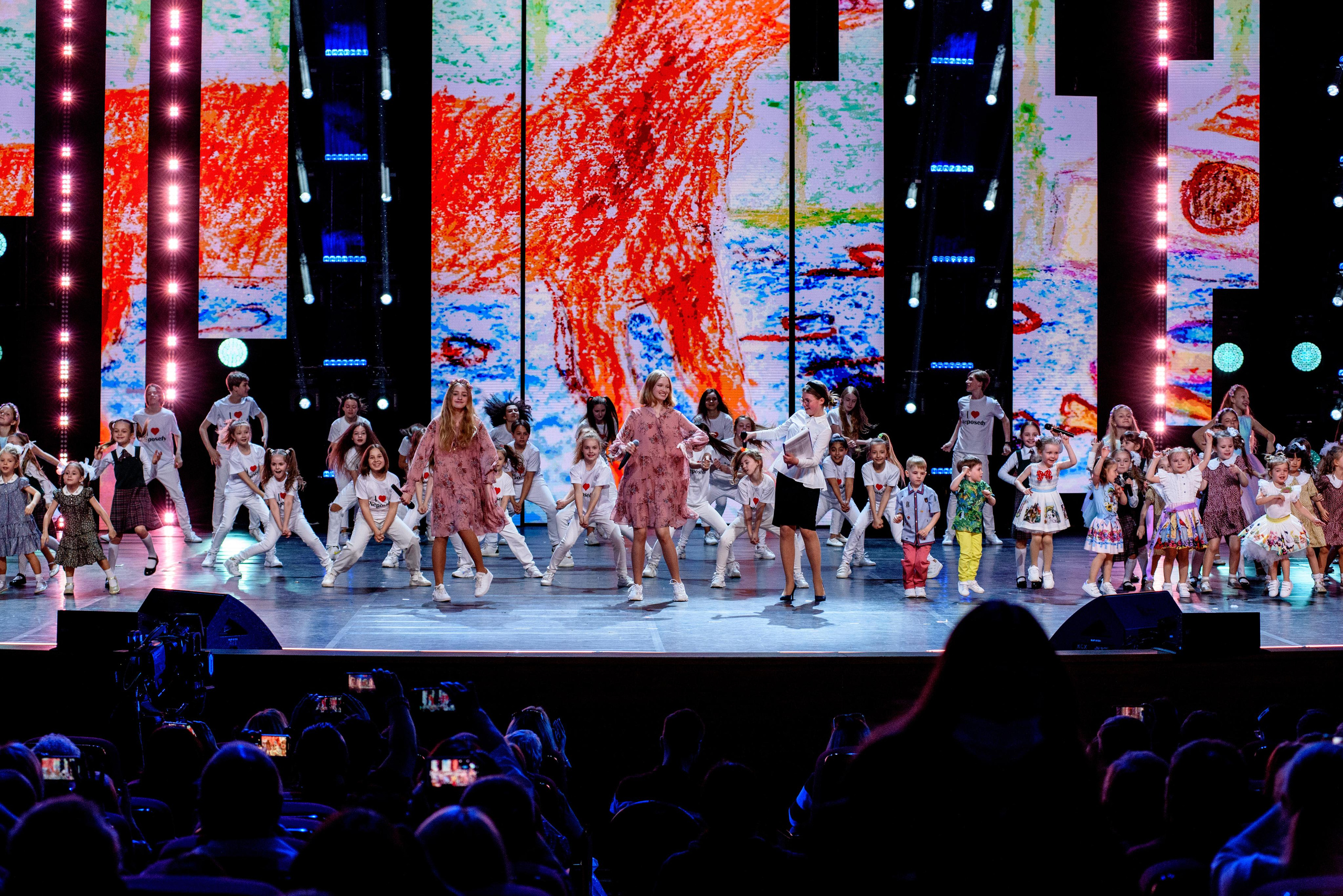 Концерт «Взрослые и Дети. Непоседам — 30!». Бренд-фотограф для экспертов и блогеров в Москве Влада Горбовская