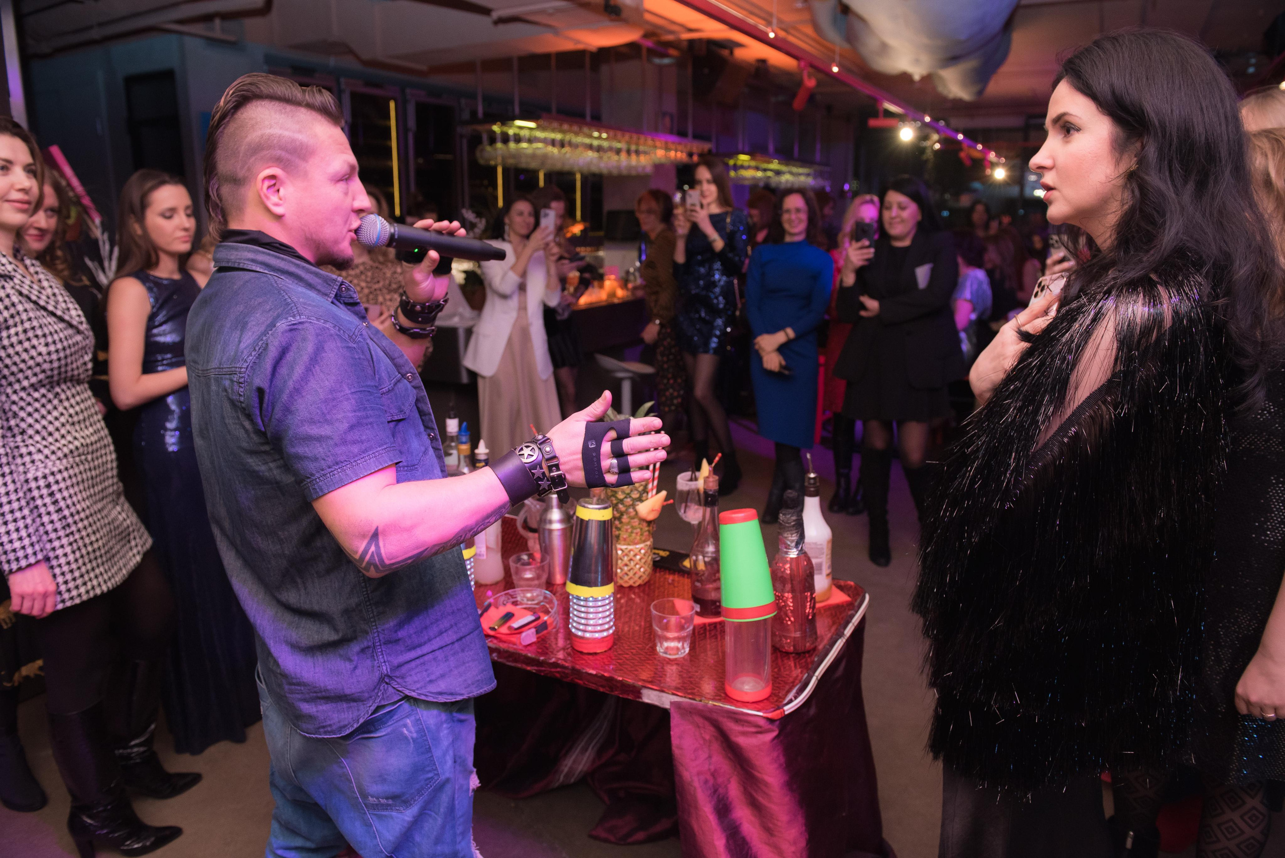 Новогодний девичник «Небанальный нетворкинг». Бренд-фотограф для экспертов и блогеров в Москве Влада Горбовская